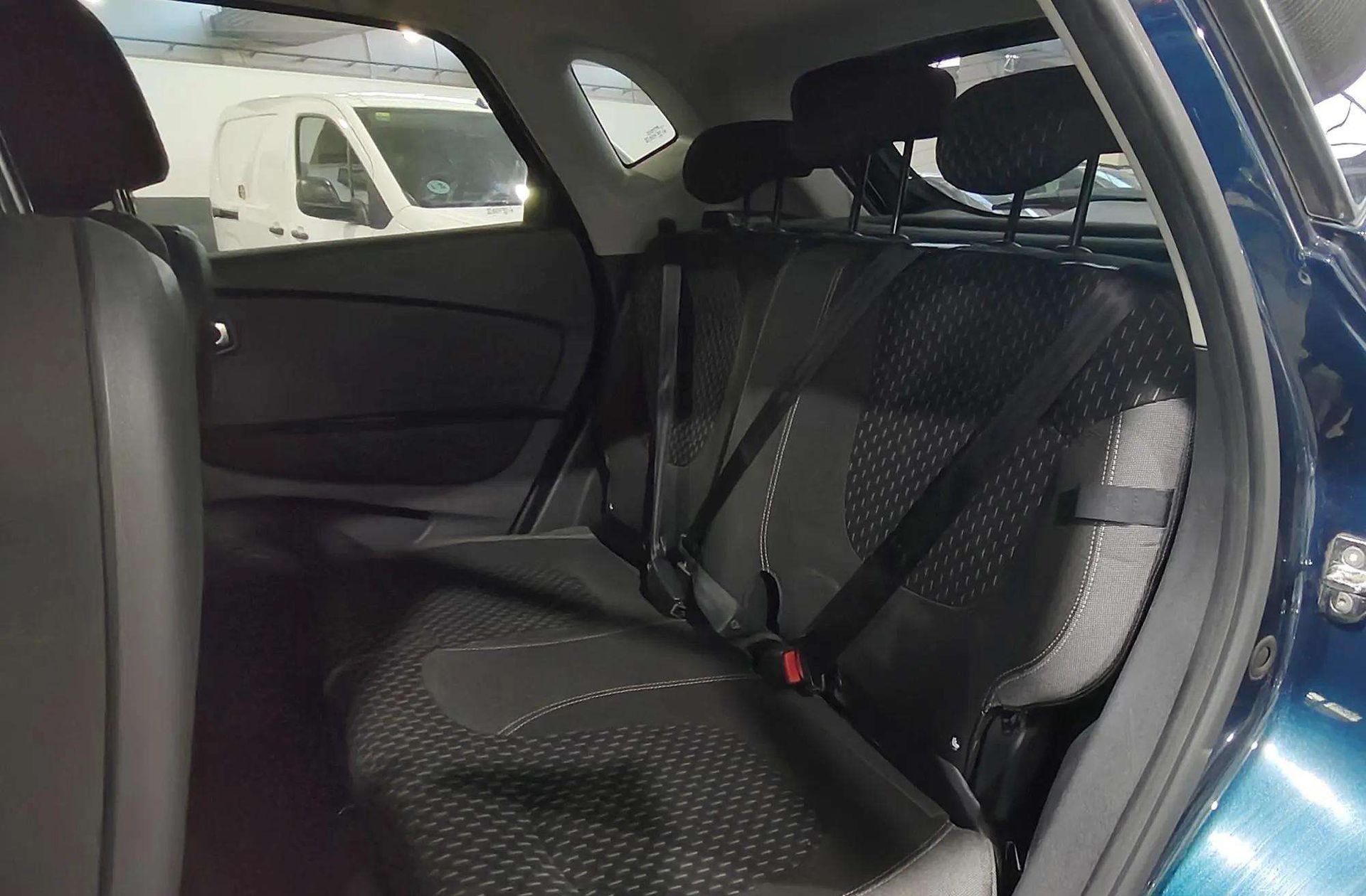 Renault Captur Zen TCe GPF EDC - foto 11