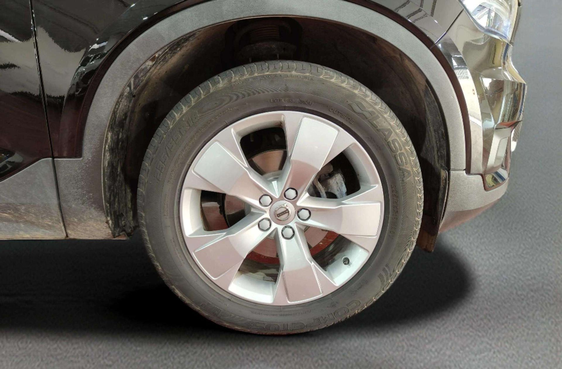 Volvo XC40 T2 Momentum Pro - foto 37