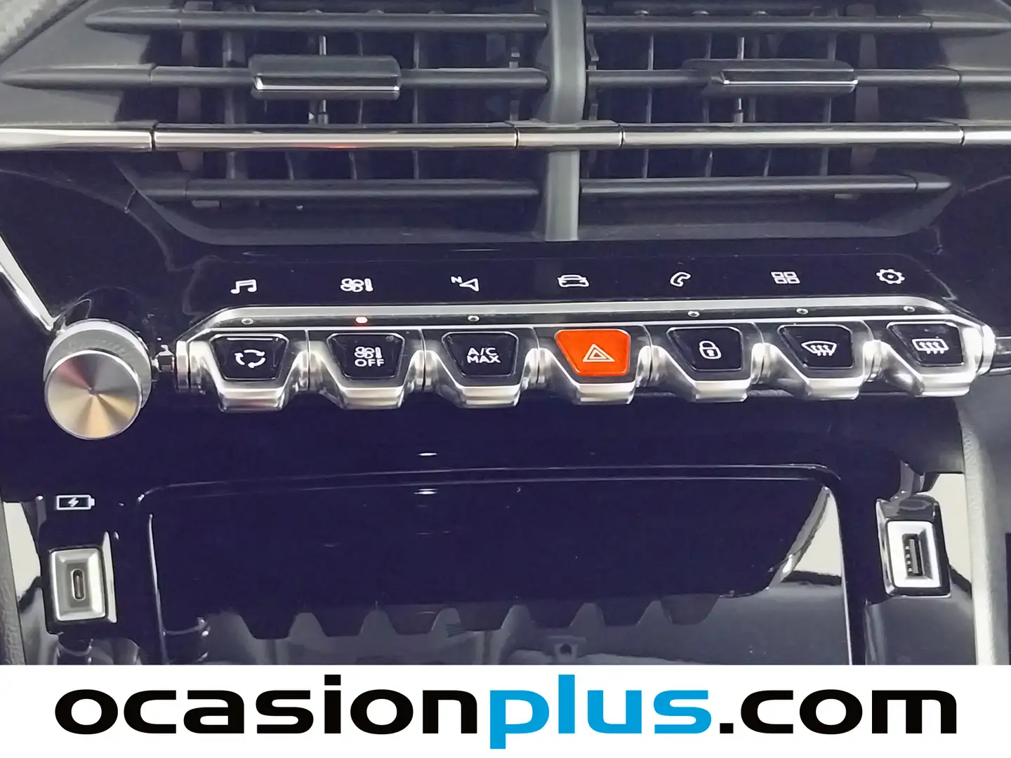 Foto Peugeot 2008 Peugeot 2008 PureTech 130 S&S Allure Pack EAT8 (130 CV)