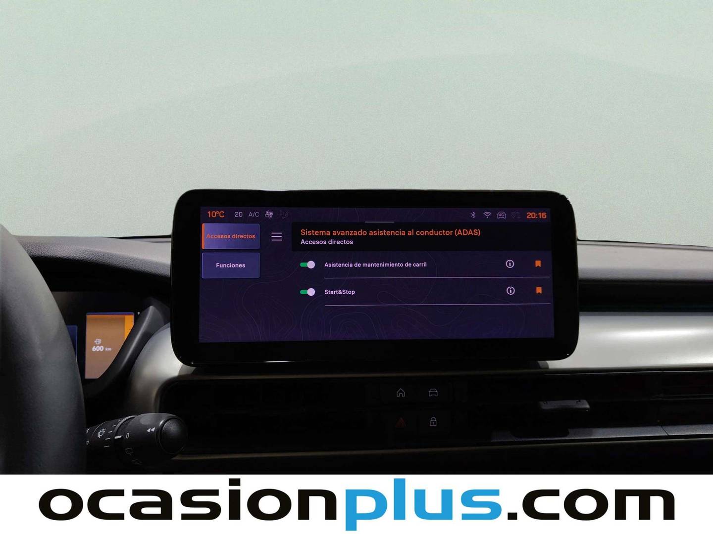 Foto Jeep Avenger Jeep Avenger 1.2 G Altitude (100 CV)