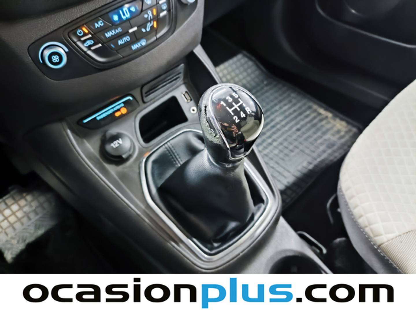 Foto Ford Tourneo Courier Ford Tourneo Courier 1.0 EcoBoost Titanium (100 CV)