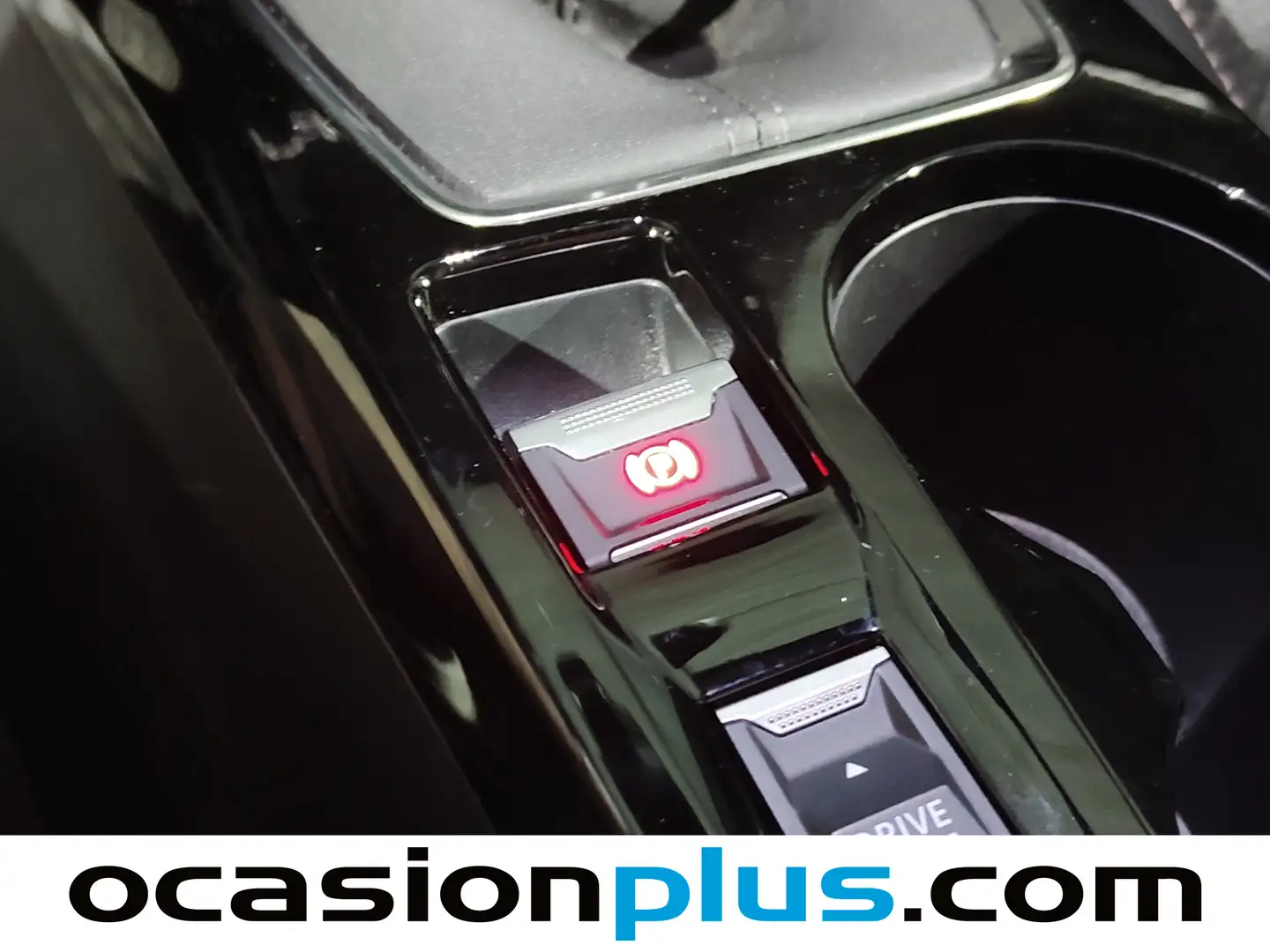 Foto Peugeot 2008 Peugeot 2008 PureTech 100 S&S Allure (100 CV)