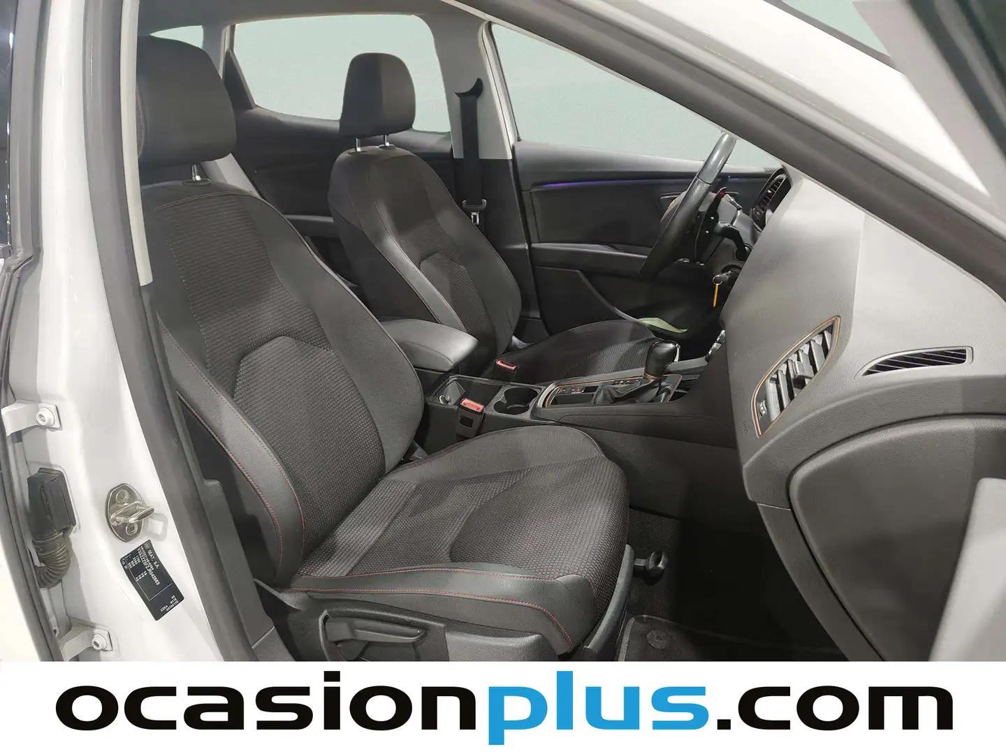 Foto Seat León SEAT León 1.4 TSI S&S ACT FR Plus DSG7 (150 CV)