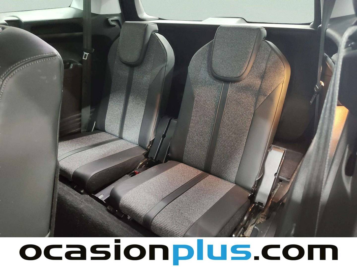 Extras y acabados del Peugeot 5008 Peugeot 5008 BlueHDi 130 S&S Allure (130 CV) 7 Plazas