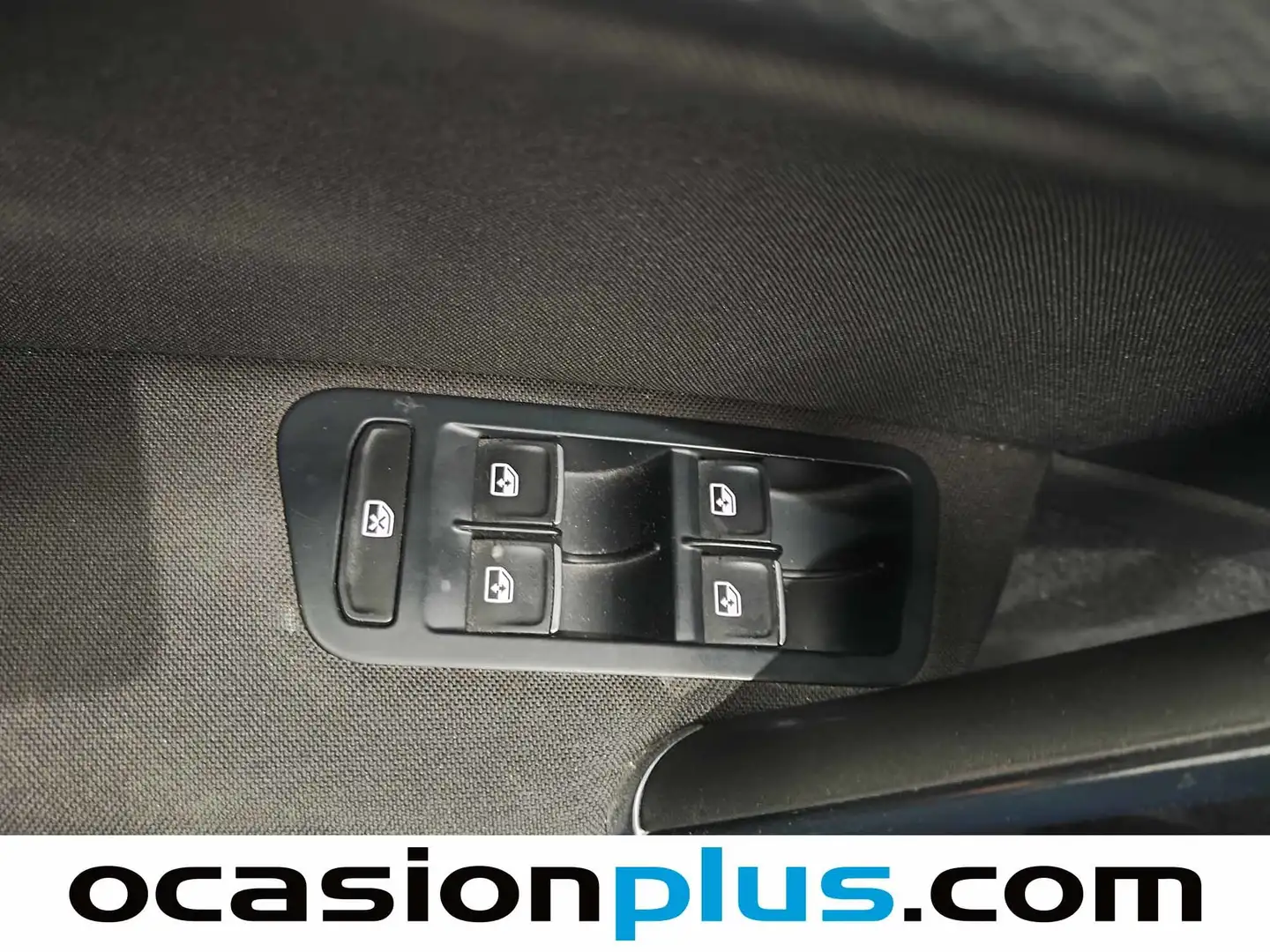 Foto Volkswagen Golf Volkswagen Golf Variant Variant Sport 1.6 TDI BMT (110 CV)