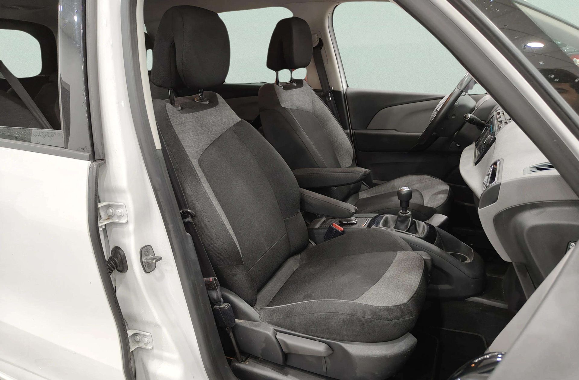 Citroën C4 Grand Picasso C4 Picasso PureTech 130 Feel 7 plazas - foto 20