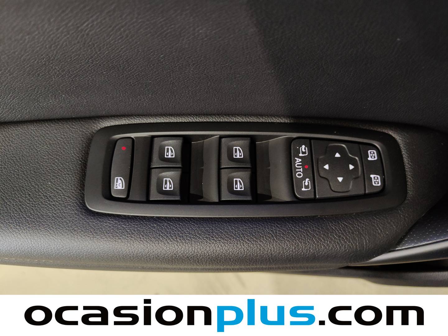 Foto Renault Mégane Renault Megane Zen Fast Track TCe (140 CV)