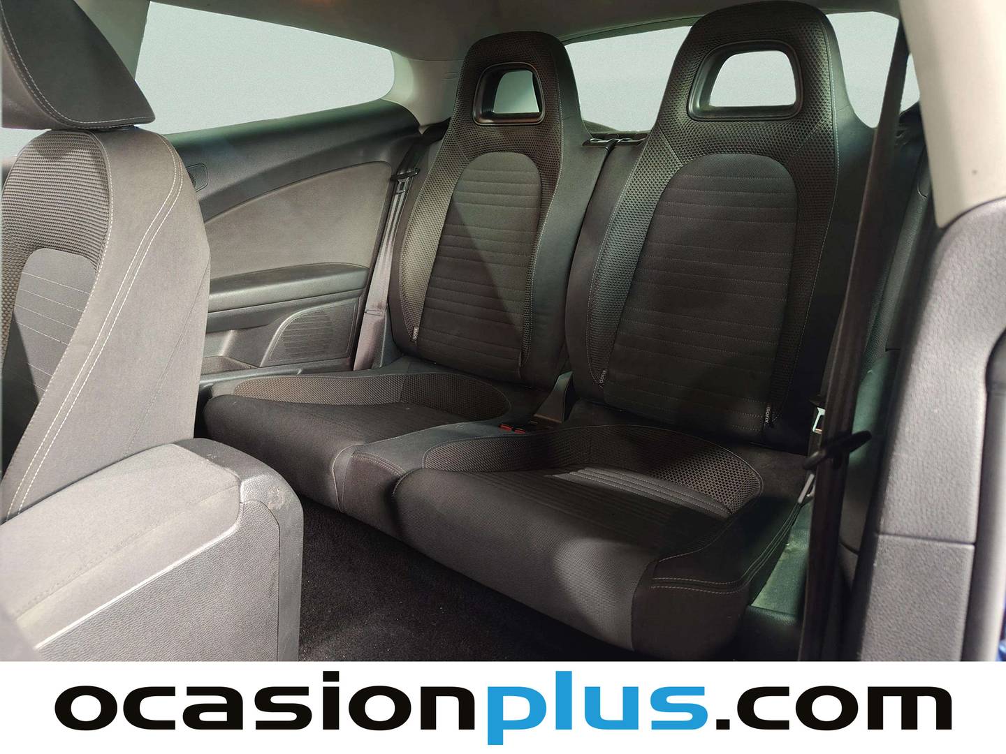 Foto asientos traseros Volkswagen Scirocco Volkswagen Scirocco 2.0 TDI DPF (170 CV)