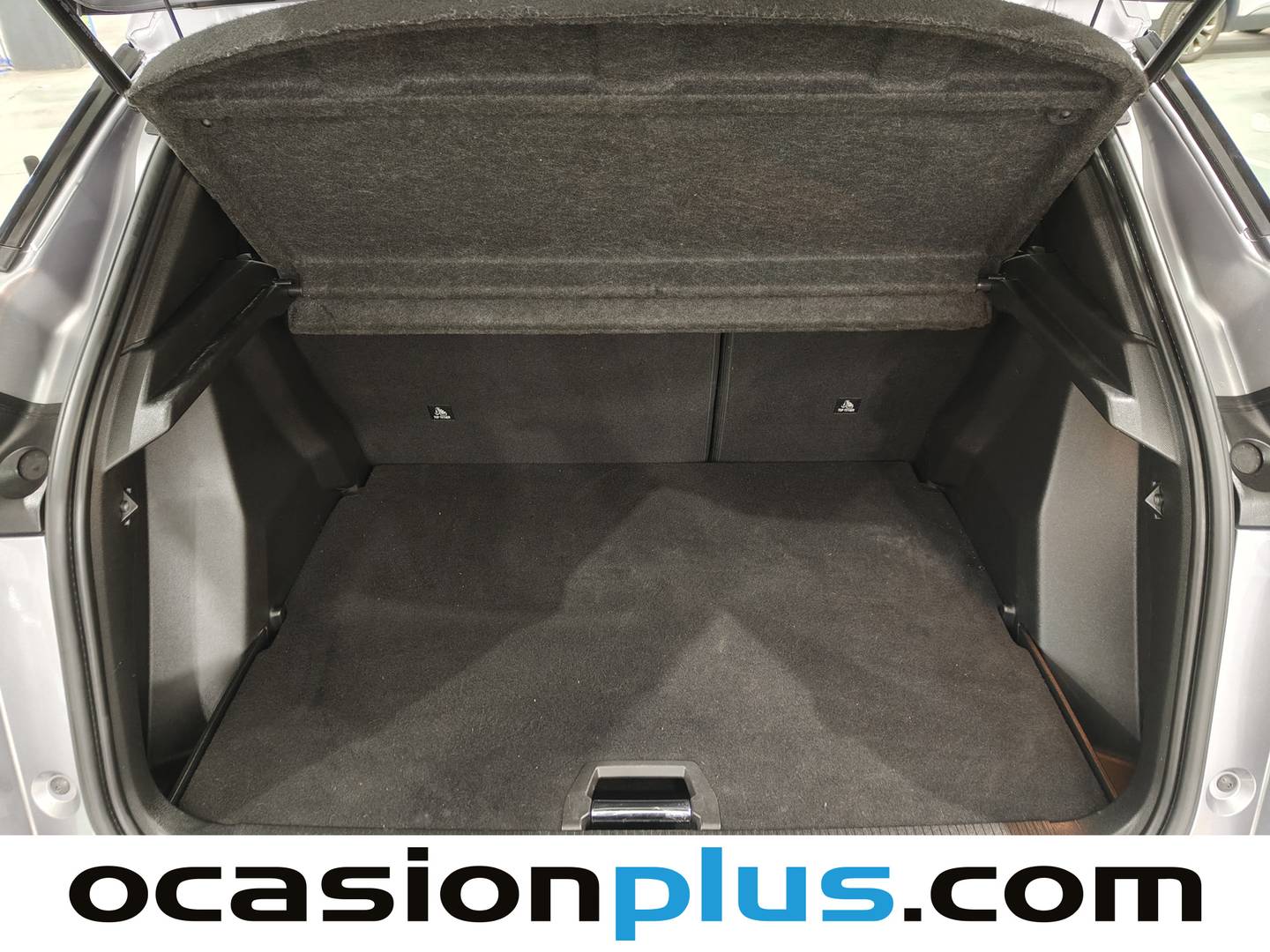 Fotos maletero Peugeot 2008 Peugeot 2008 BlueHDi 110 Allure Pack (110 CV)