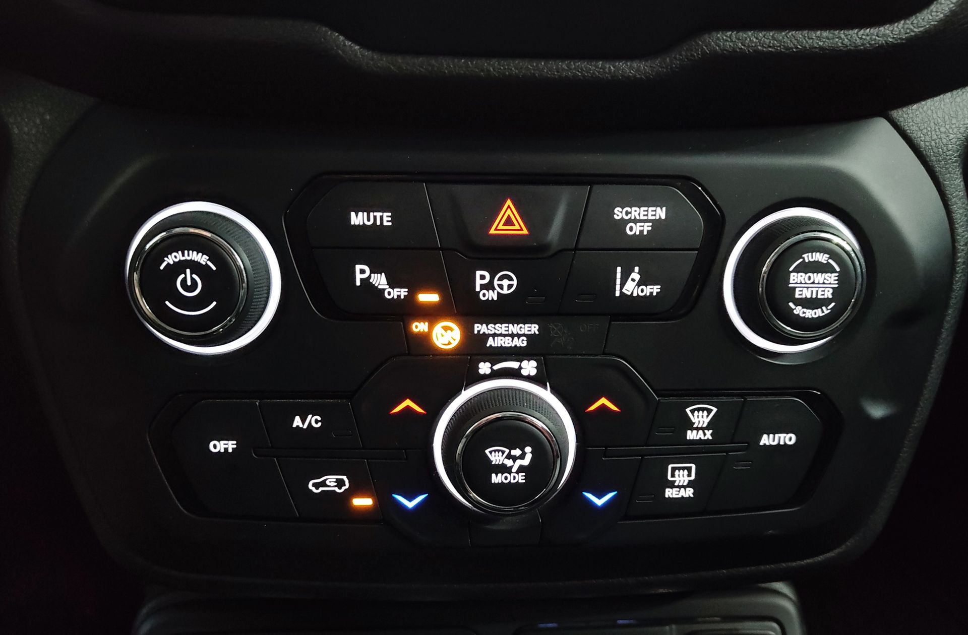 Jeep Renegade 1.3 PHEV S AWD - foto 30