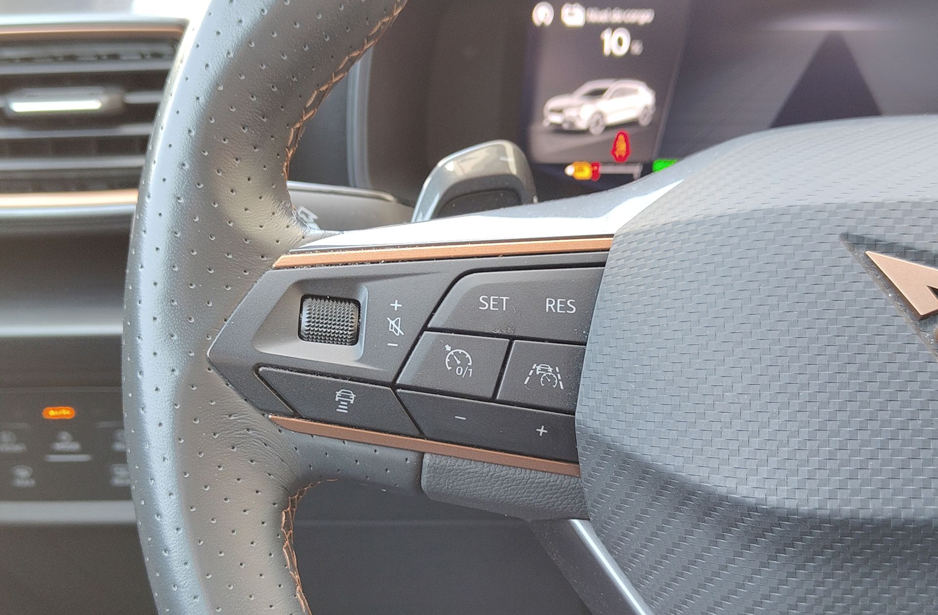 Cupra Formentor 1.4 e-Hybrid DSG - foto 24