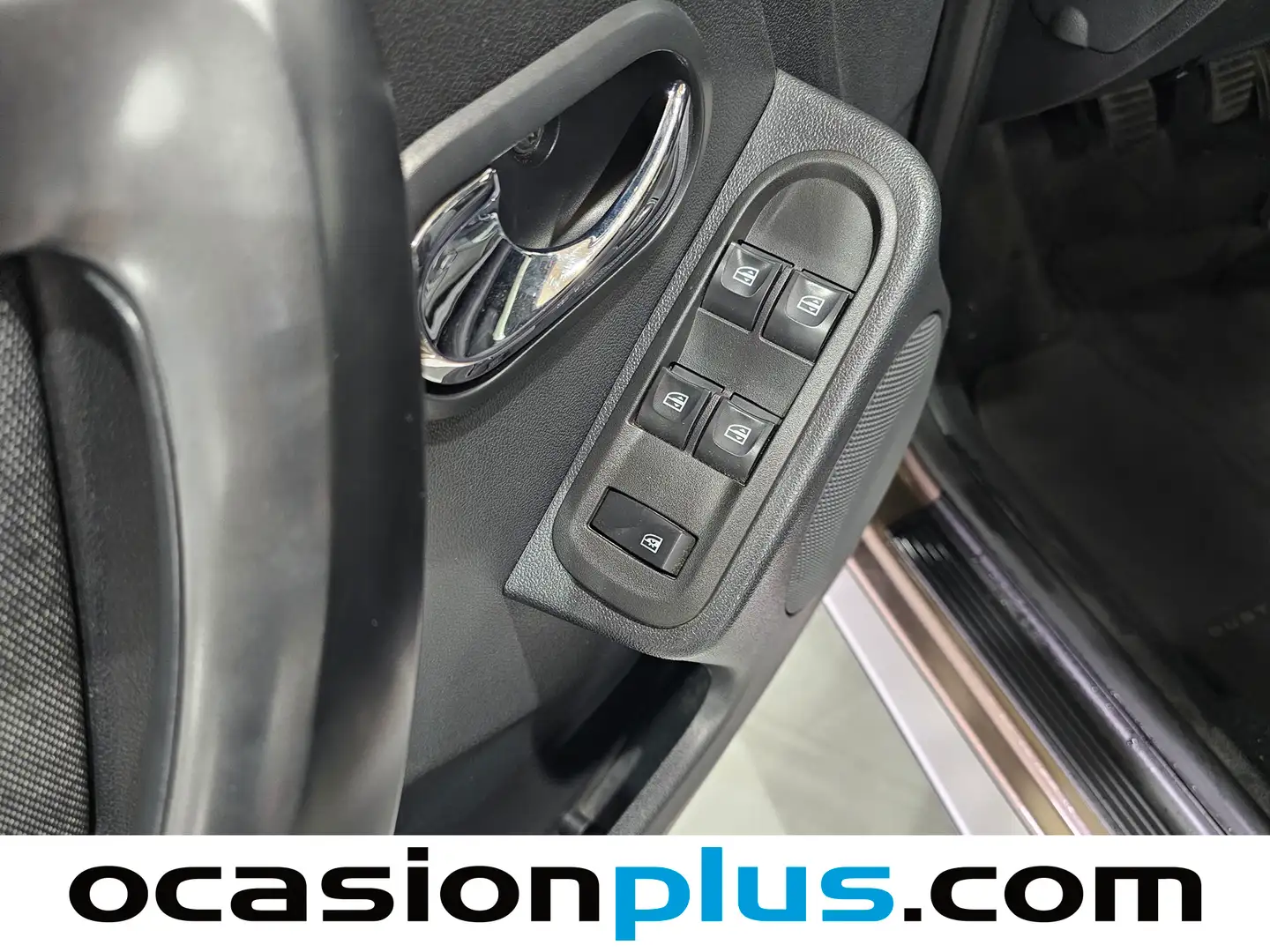 Foto Dacia Duster Dacia Duster dCi 110 SL Blackshadow 4x2 EU6 (109 CV)