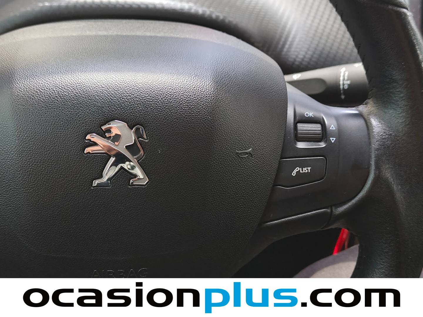 Foto Peugeot 2008 Peugeot 2008 PureTech 110 S&S Signature (110 CV)