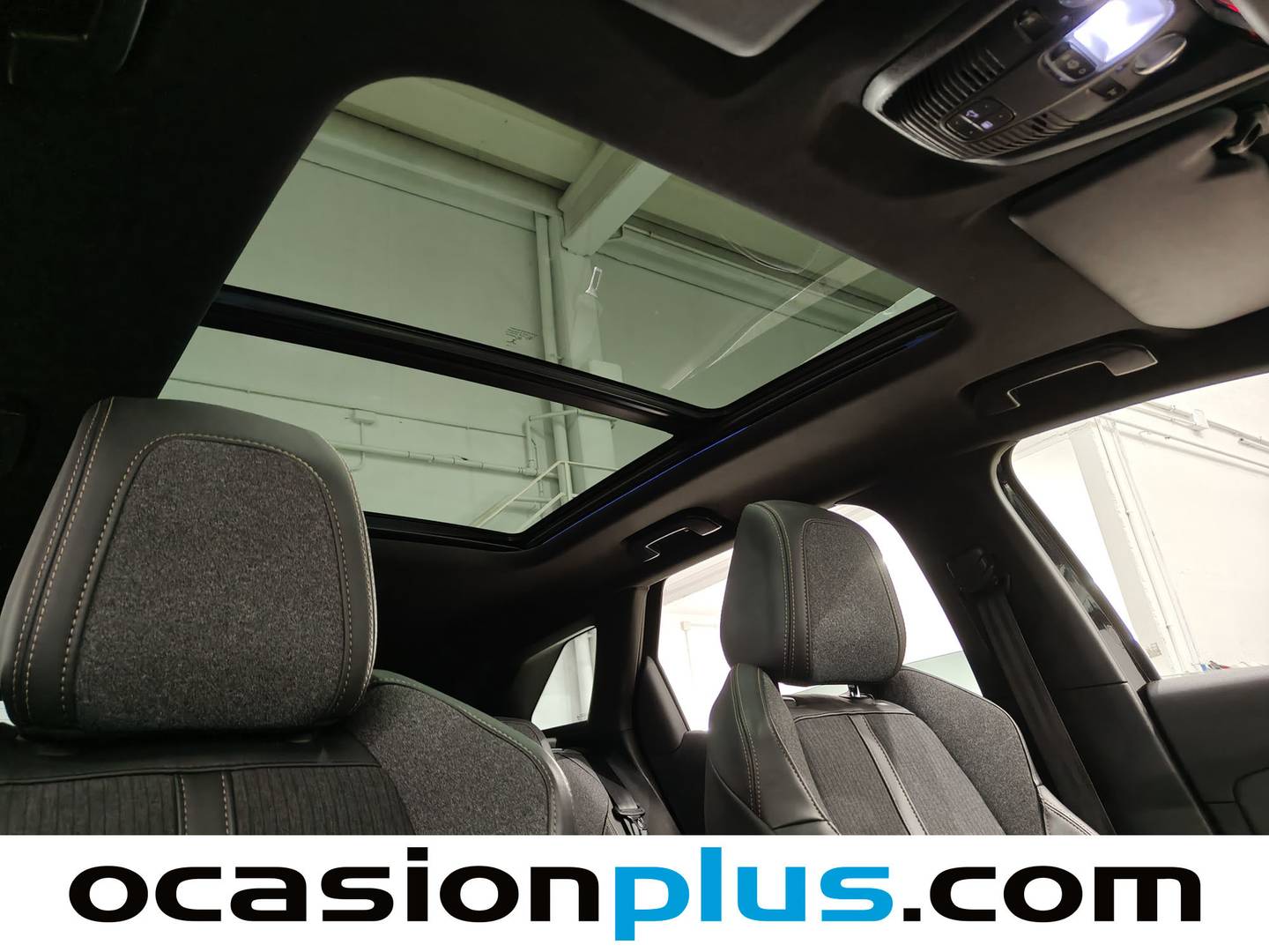 Foto Peugeot 3008 Peugeot 3008 BlueHDI 130 S&S GT Line EAT8 (130 CV)