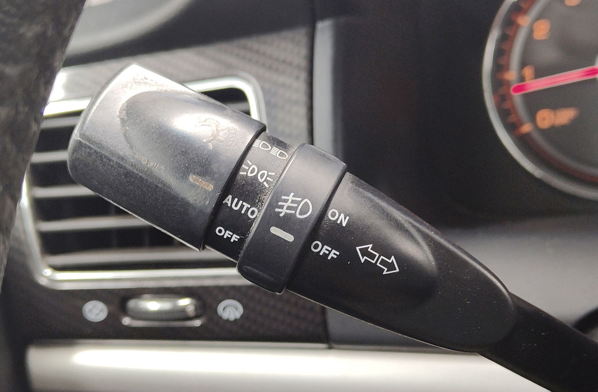 SsangYong Korando G20 Sport 4x2 - foto 20