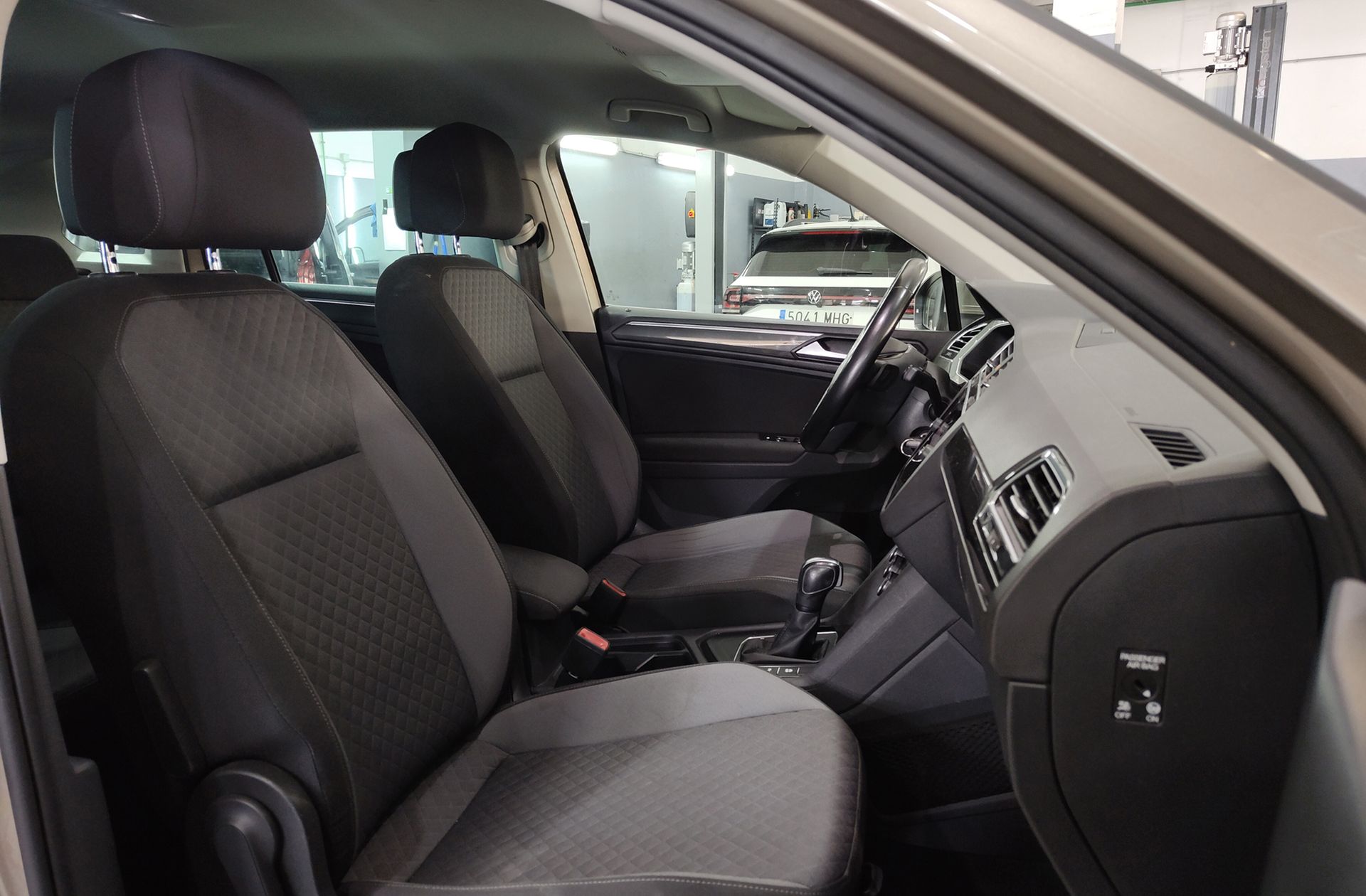 Volkswagen Tiguan Advance 2.0 TDI DSG - foto 19