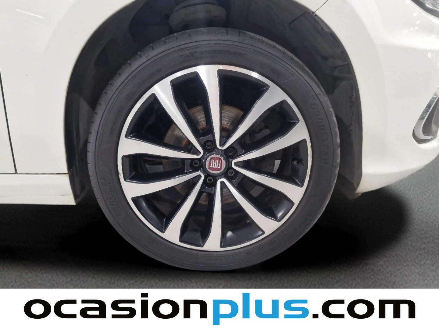 Fiat Tipo Fiat Tipo 1.3 Multijet Lounge (95 CV) al mejor precio