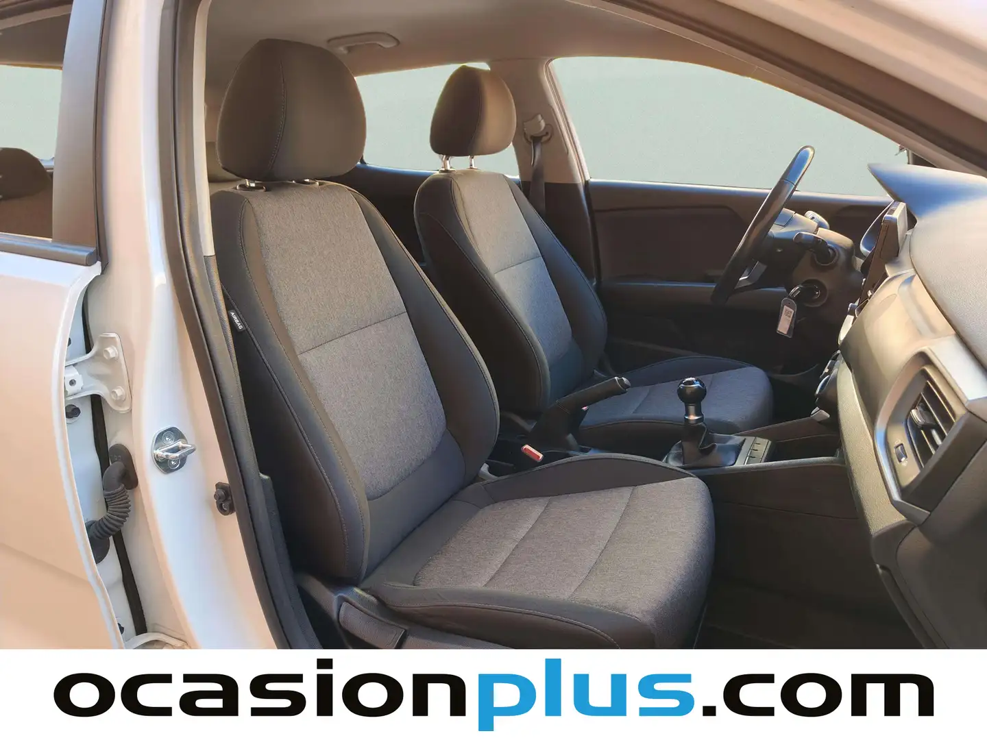 Foto KIA Stonic Kia Stonic 1.2 DPi Concept (84 CV)