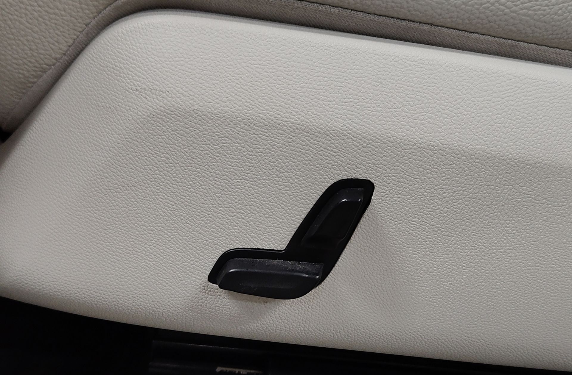 Mercedes-Benz Clase E E 220 CDI Avantgarde Plus - foto 13