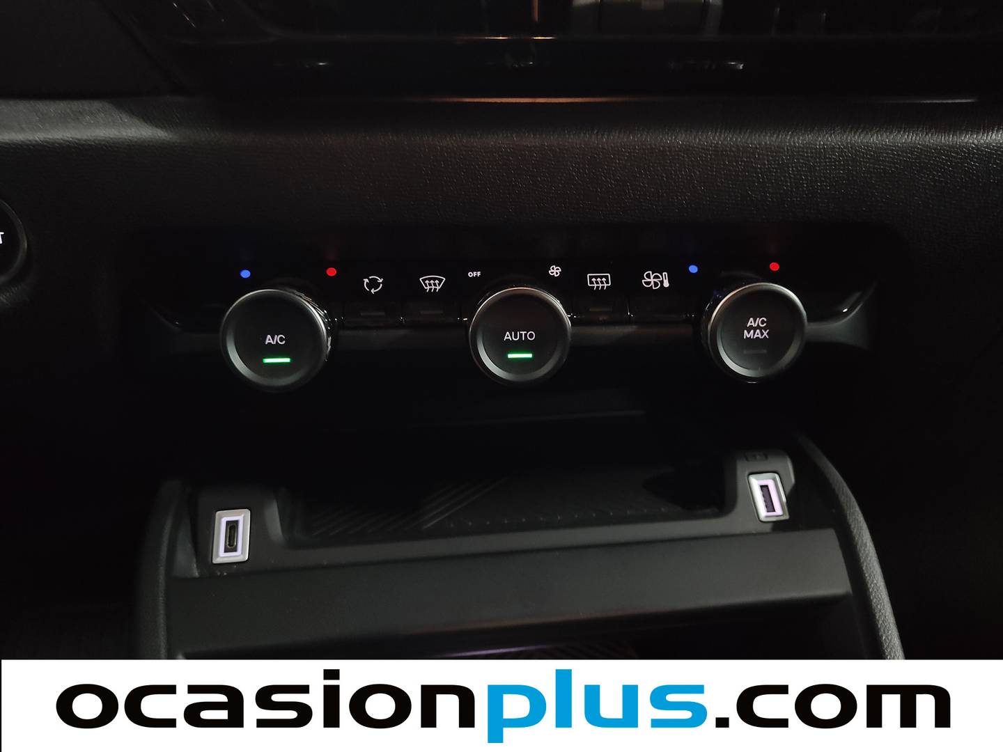 Citroën ë-C4 X Citroën ë-C4 X 54KWh eléctrico Max (156 CV) eléctrico