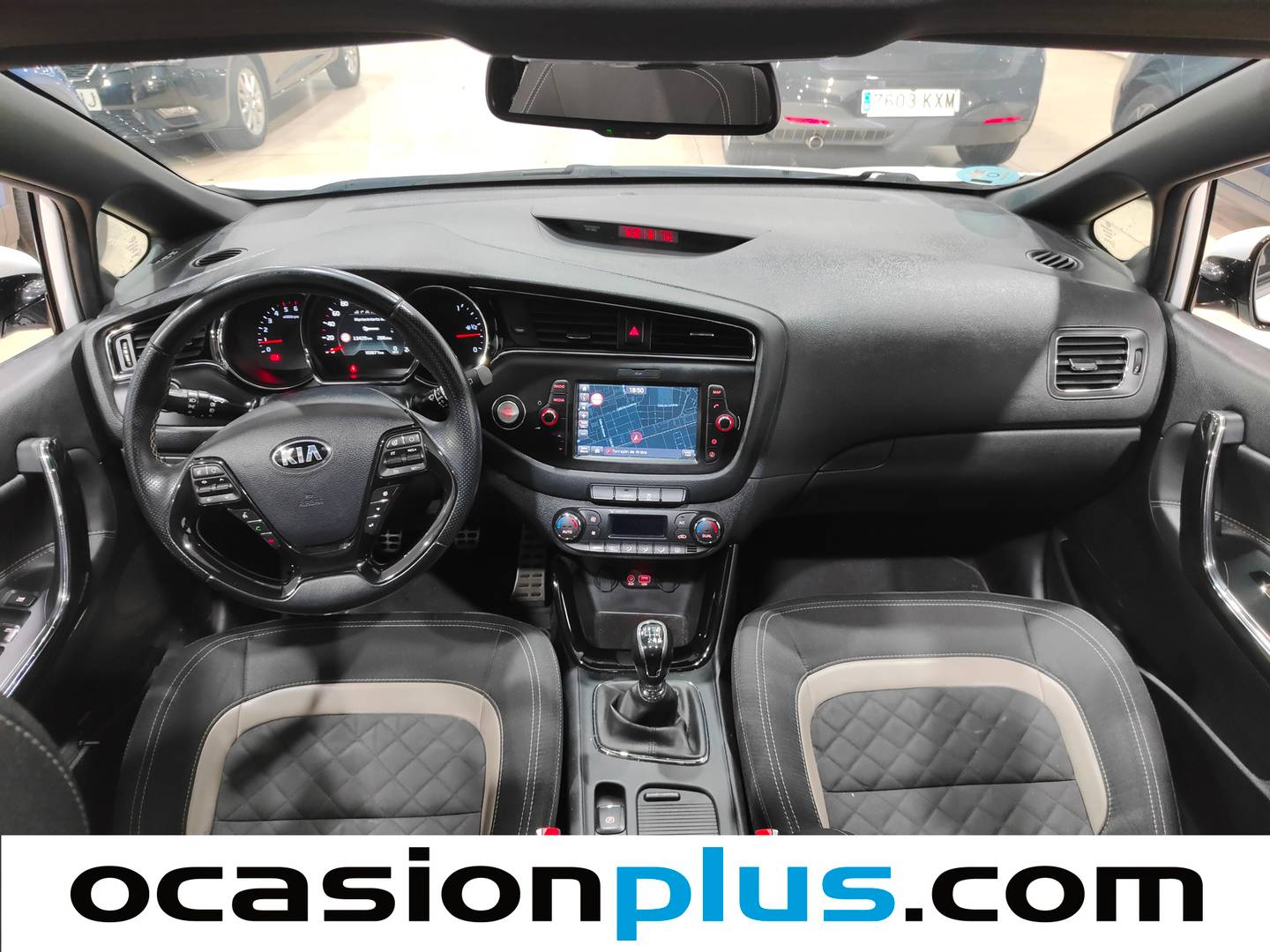KIA Ceed Kia Ceed 1.6 CRDi VGT GT Line (136 CV) seminuevo