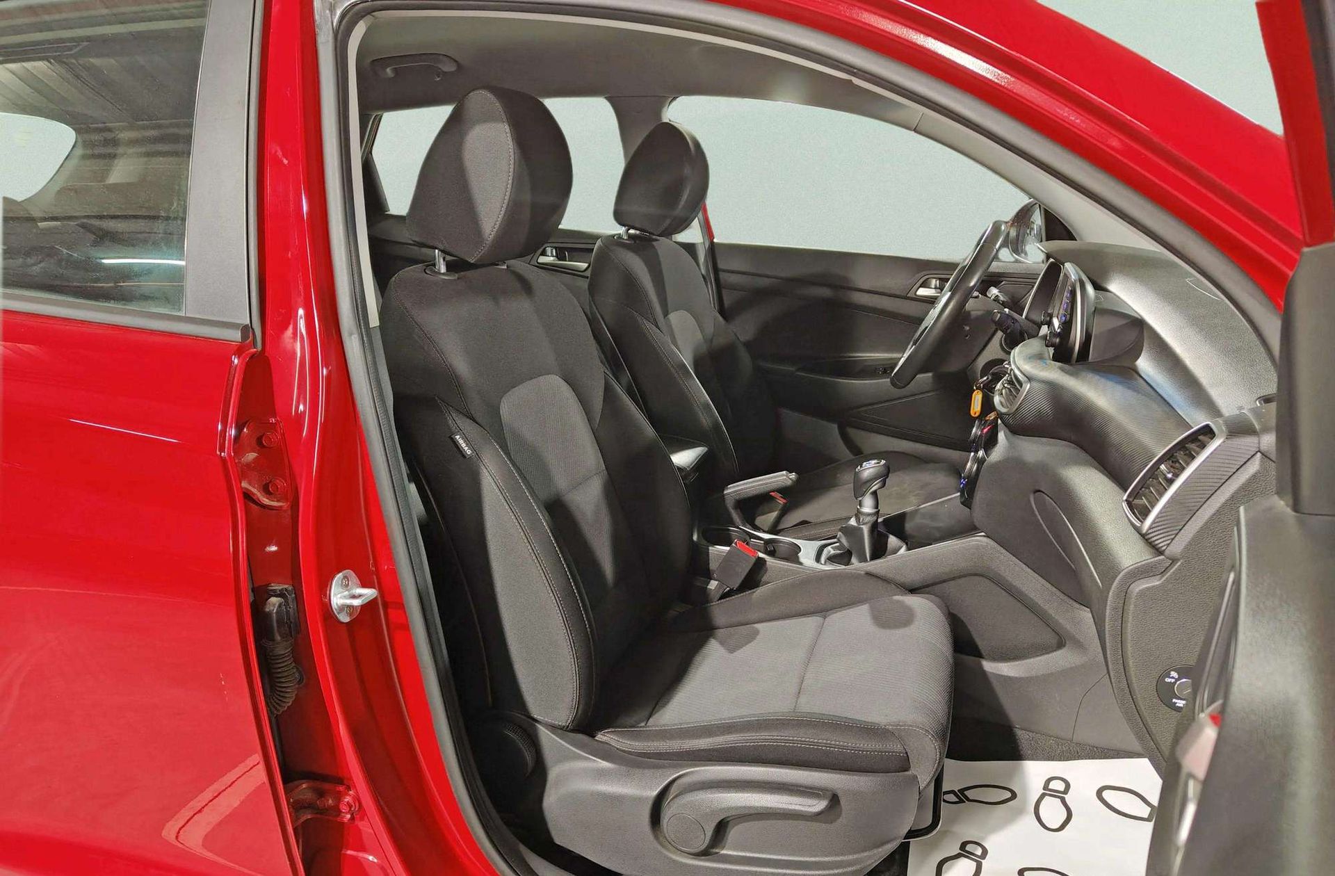 Hyundai Tucson 1.6 GDI BlueDrive Essence 4x2 - foto 13
