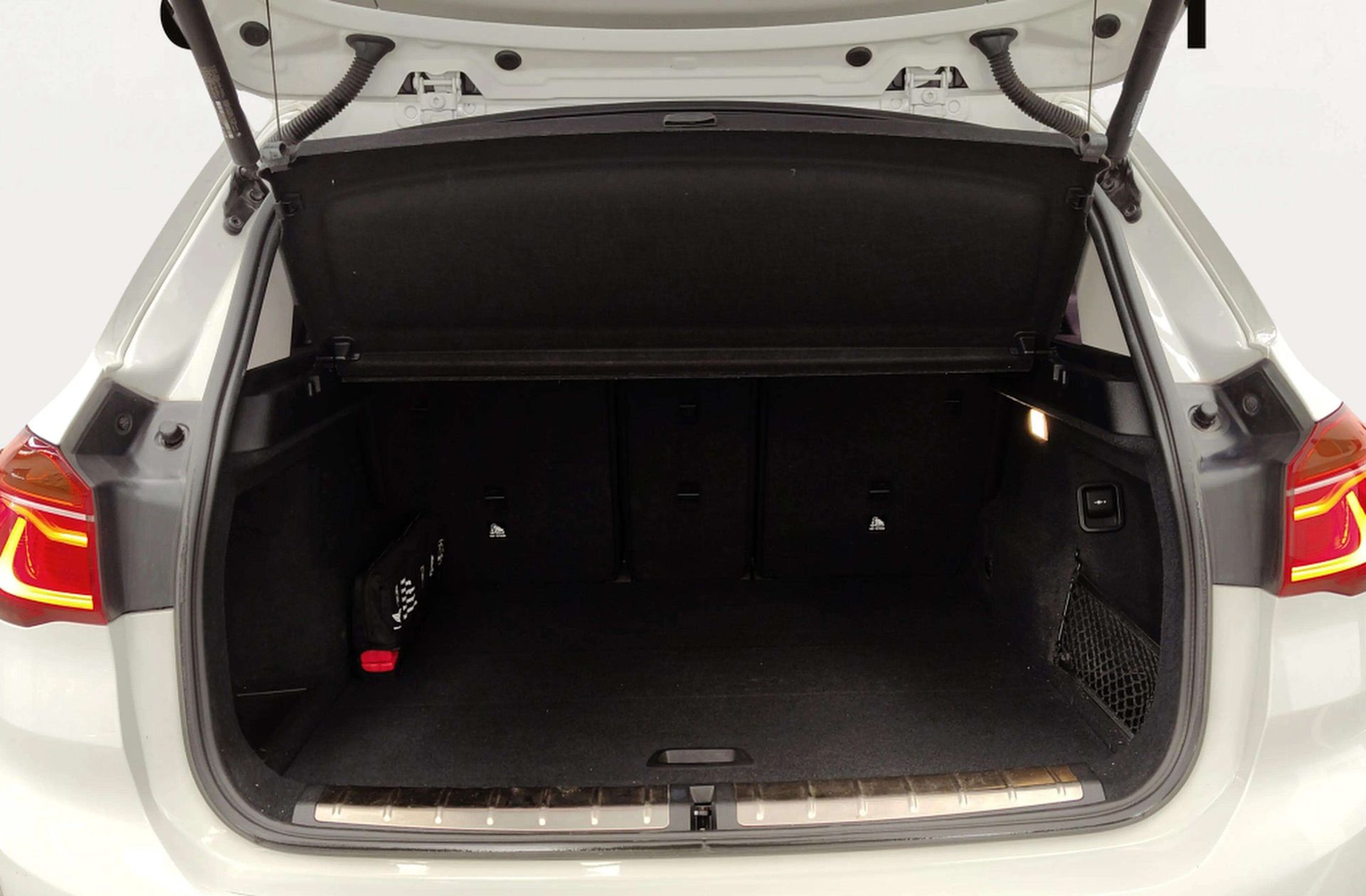 BMW X1 sDrive18i - foto 20