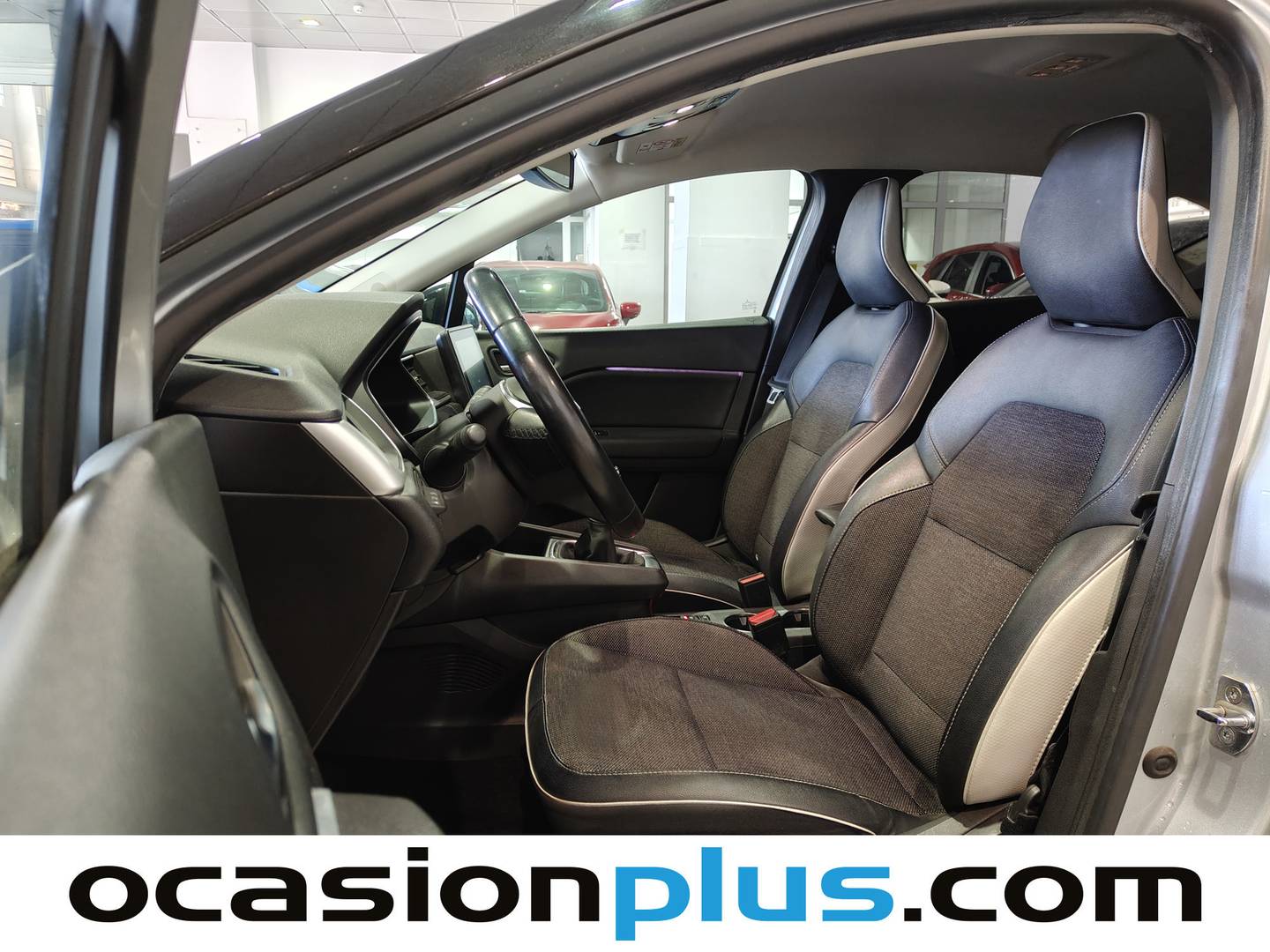 Foto asientos delanteros Renault Captur Renault Captur Techno TCe  (90 CV)
