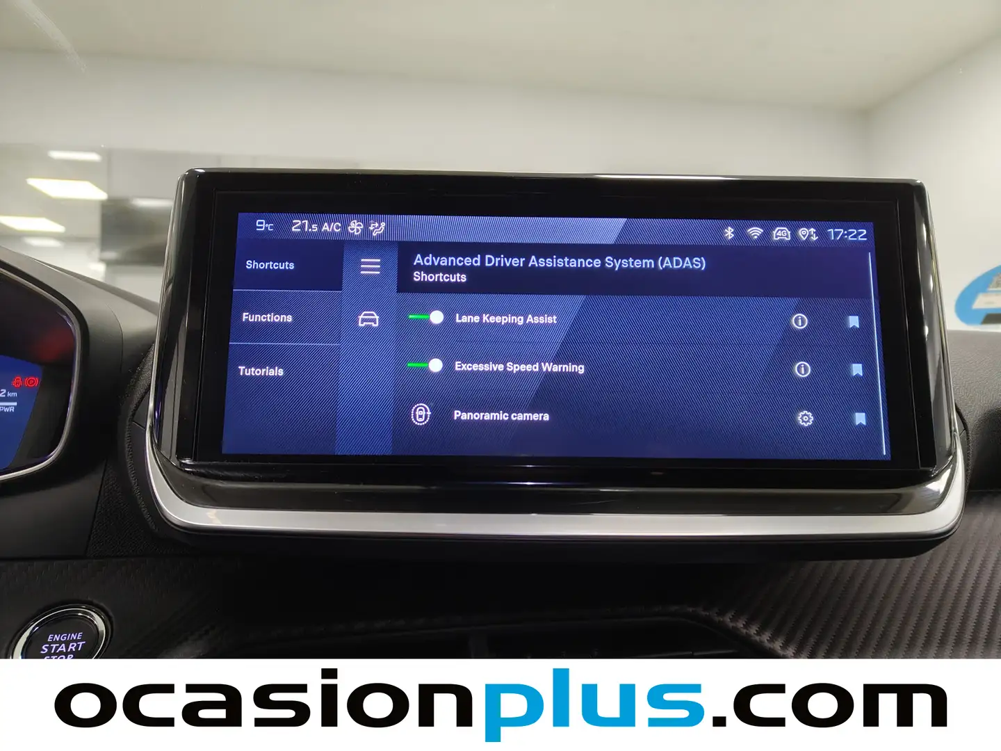 Foto Peugeot 2008 Peugeot 2008 Allure Hybrid eDCS6 (145 CV)