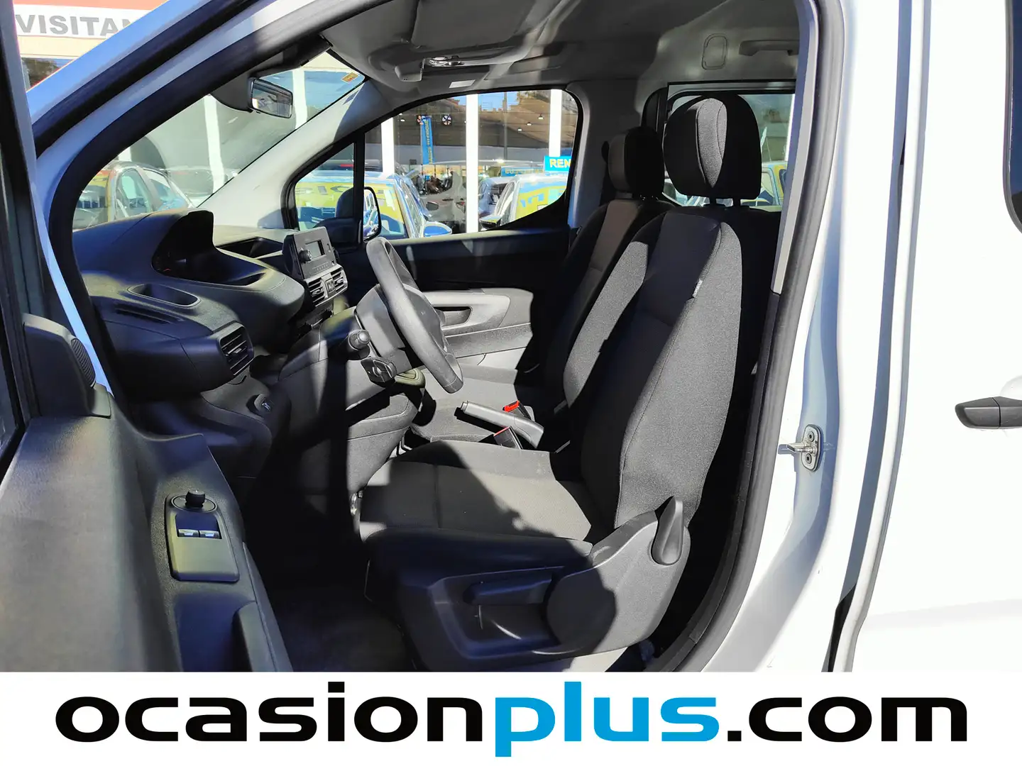 Foto Peugeot Rifter Peugeot Rifter Active Pack Business Standard BlueHDi (100 CV)