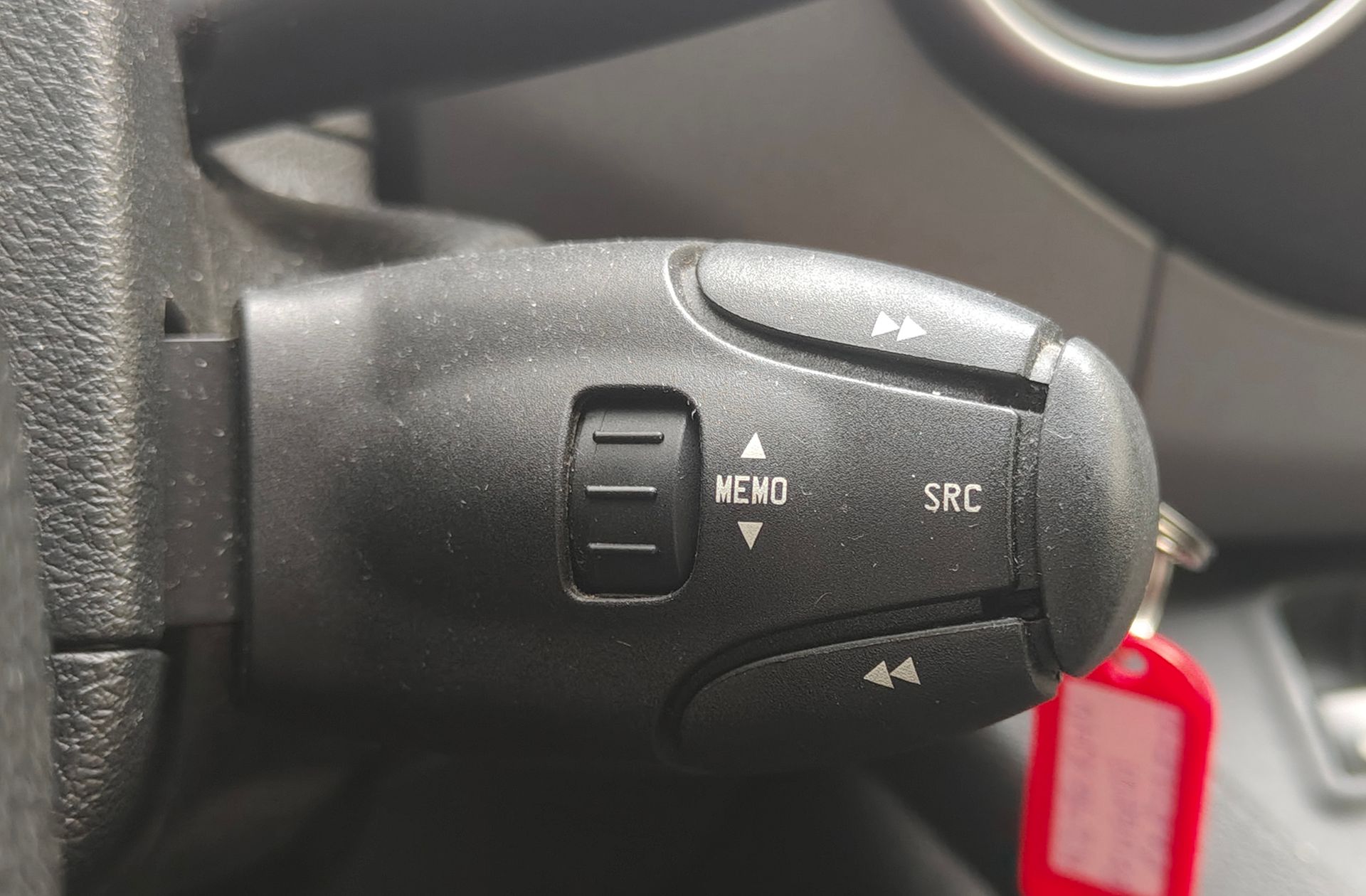 Peugeot Partner Tepee Combi 1.2 PureTech Adventure Edition - foto 26