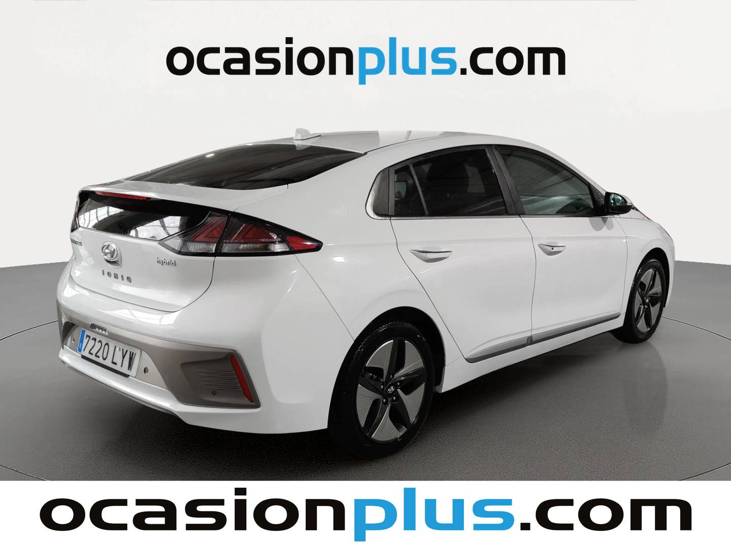 Foto Hyundai IONIQ Hyundai Ioniq 1.6 GDI HEV Tecno DCT (141 CV)