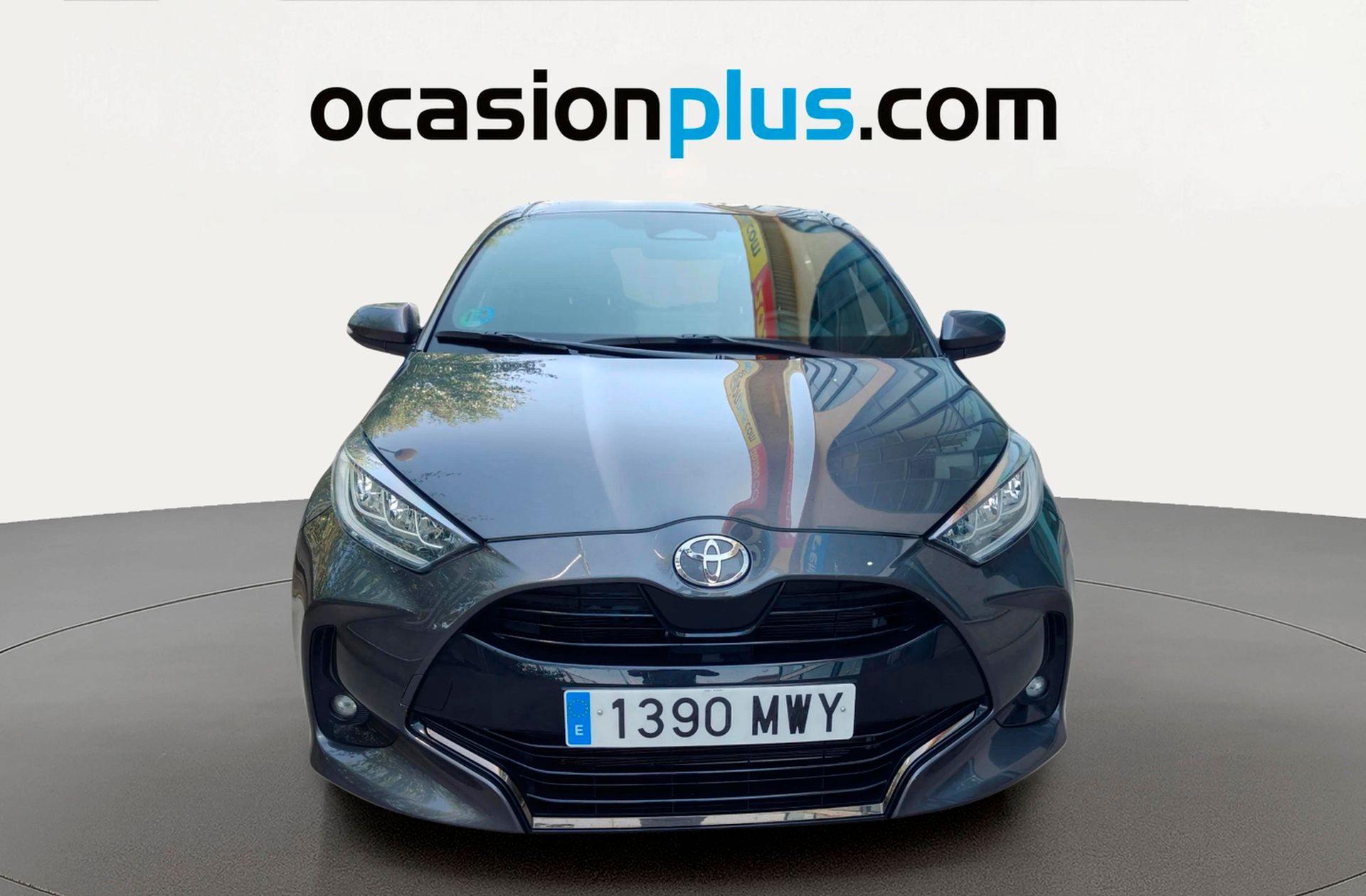 Toyota Yaris 120H Style - foto 12
