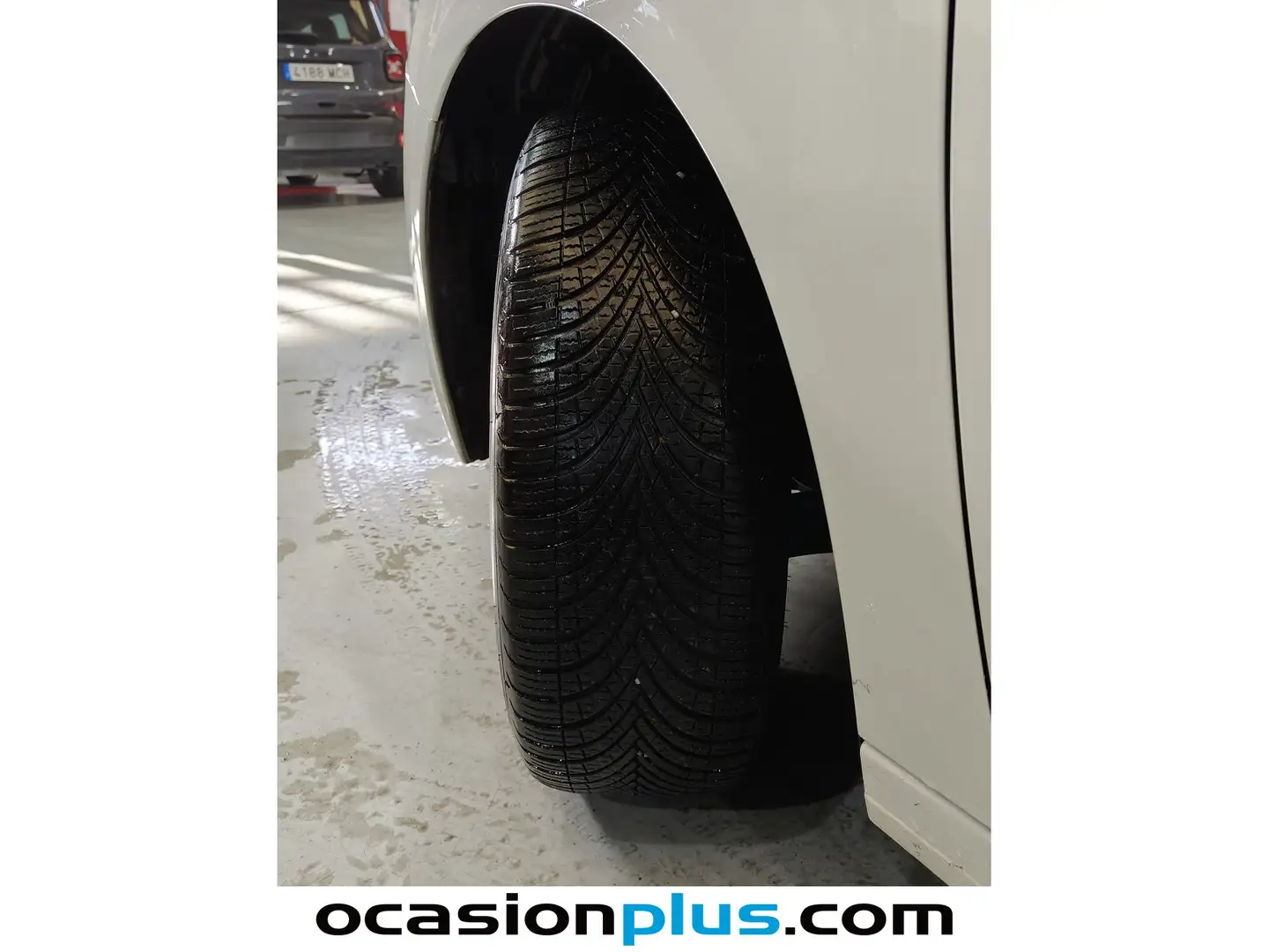 Foto Peugeot 208 Peugeot 208 PureTech 100 Allure (100 CV)