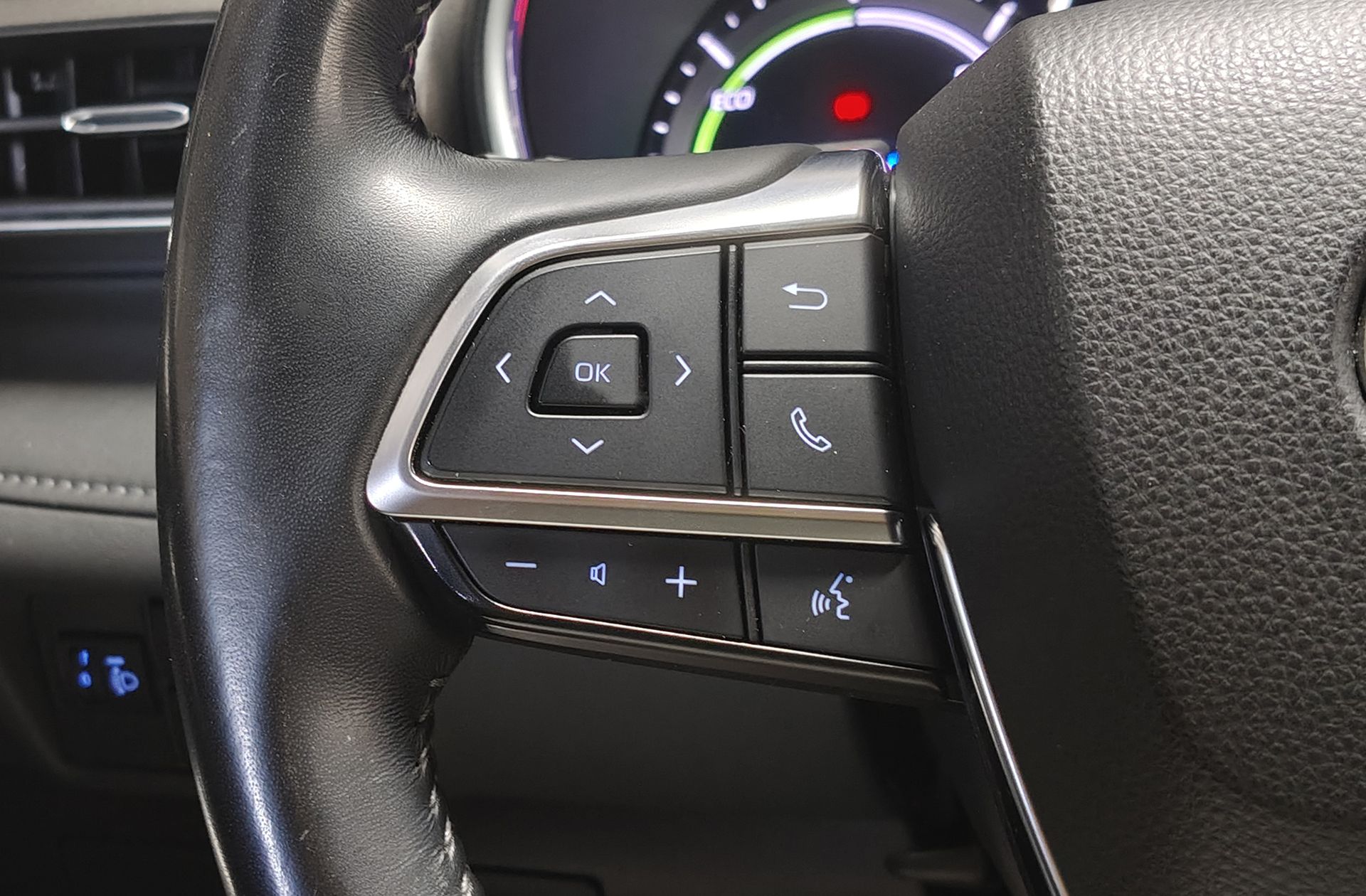Toyota Highlander 2.5 Advance 7 plazas - foto 29
