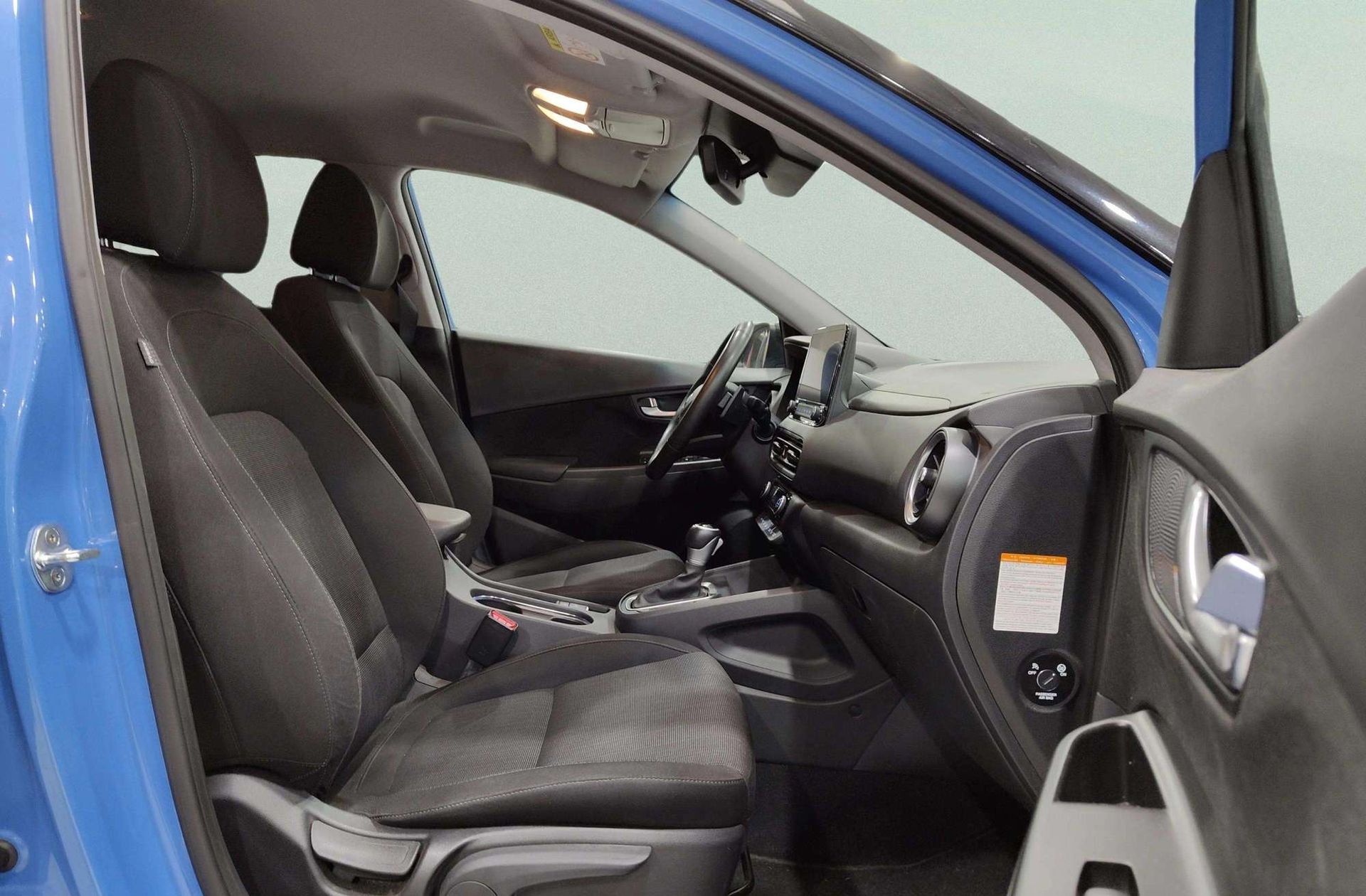 Hyundai Kona 1.6 GDI HEV Tecno 2C DCT - foto 19