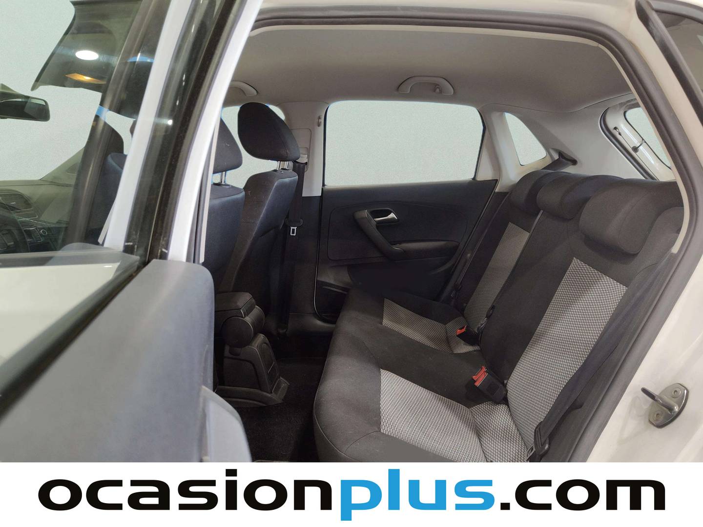 Foto asientos traseros Volkswagen Polo Volkswagen Polo Advance 1.4 (85 CV)