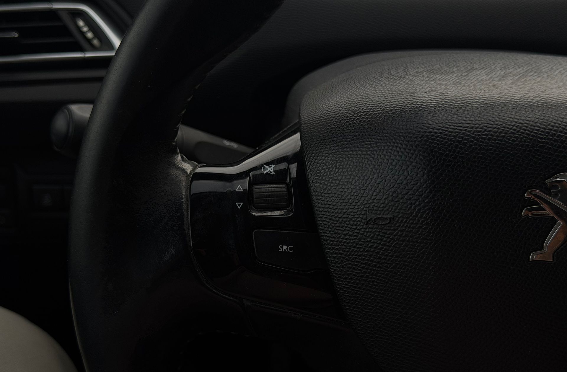 Peugeot 308 BlueHDi 120 Style - foto 22