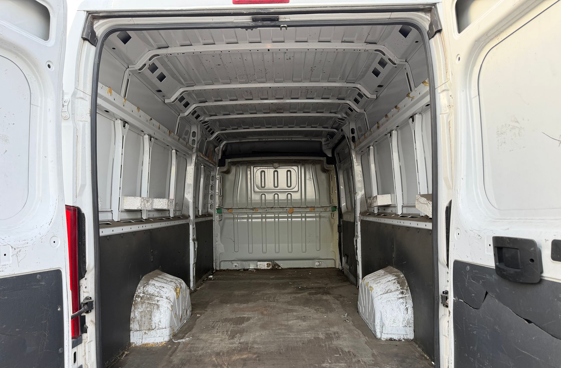 Fiat Ducato 35 Maxi 2.3 MultiJet largo Alto - foto 11