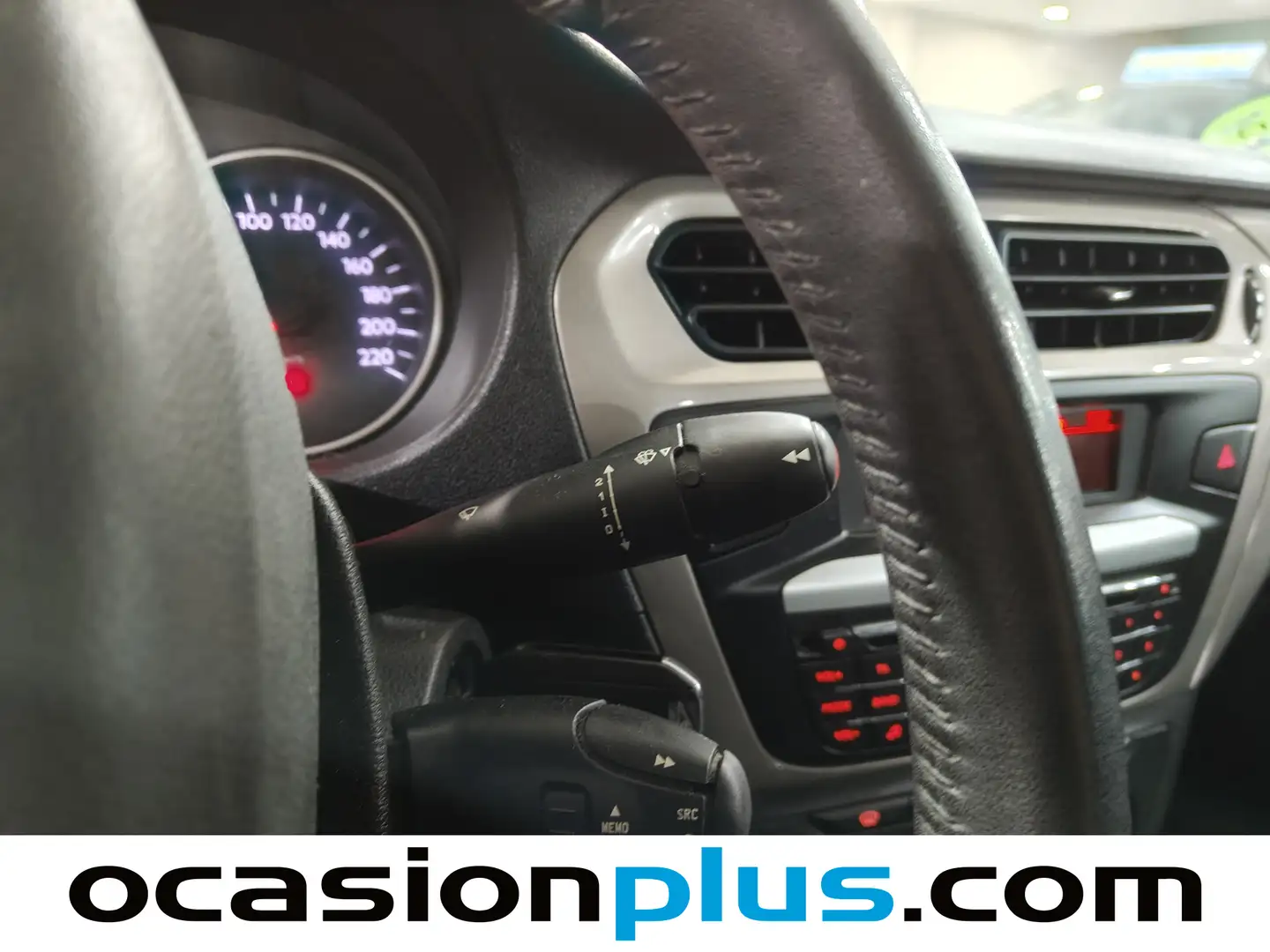 Foto Citroën C-Elysée Citroen C-Elysee BlueHDi 100 Exclusive (100 CV)