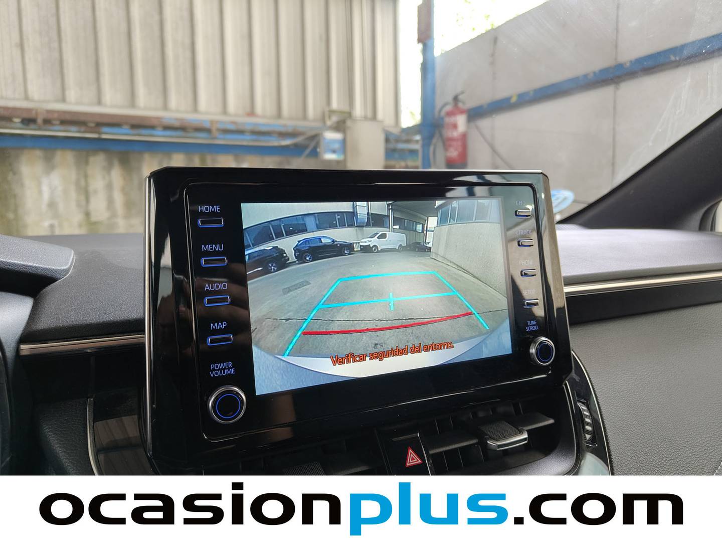 Extras del Toyota Corolla Toyota Corolla 125H Business E-CVT (122 CV)