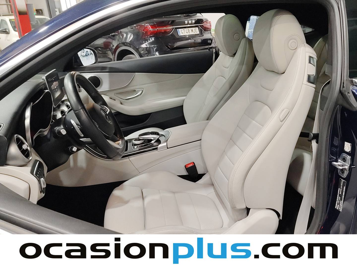 Foto asientos delanteros Mercedes Clase C Mercedes Clase C C 200 Coupe (184 CV) Pack AMG