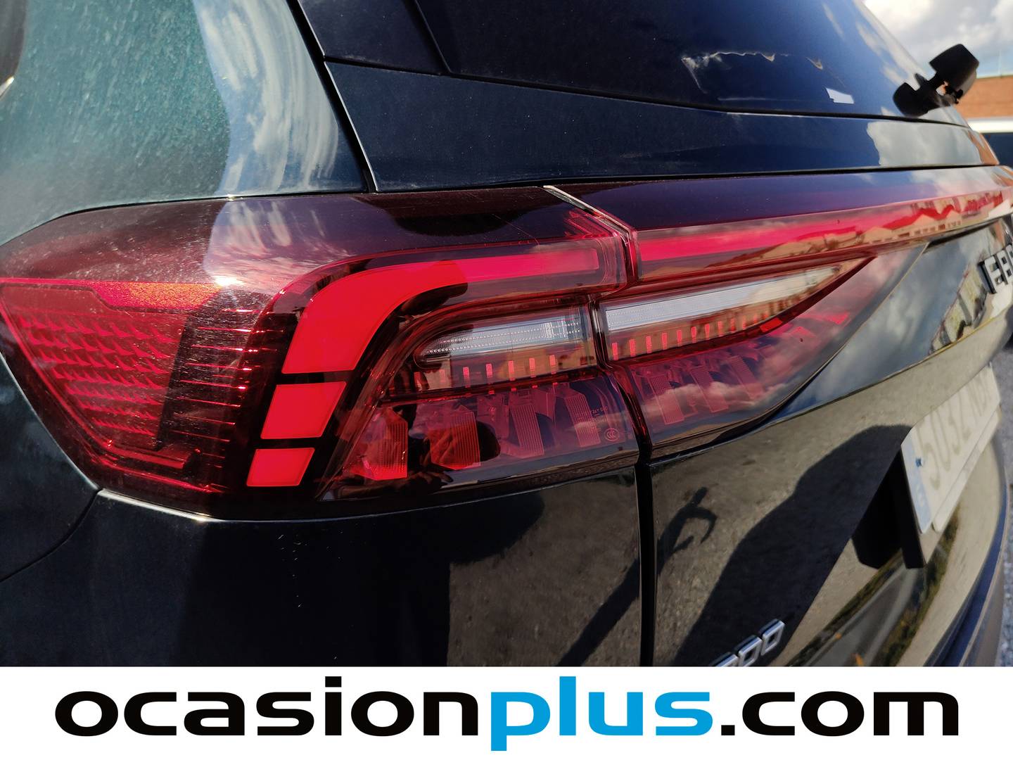 Paquetes del EBRO S800 EBRO S800 1.6 TGDI Luxury DCT (147 CV) 7 Plazas