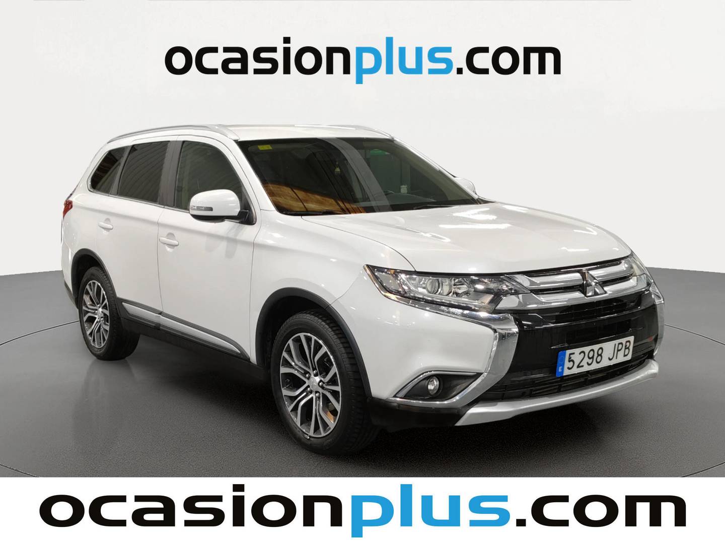 Foto delantera Mitsubishi Outlander Mitsubishi Outlander 220 DI-D Motion 2WD (150 CV) derecha