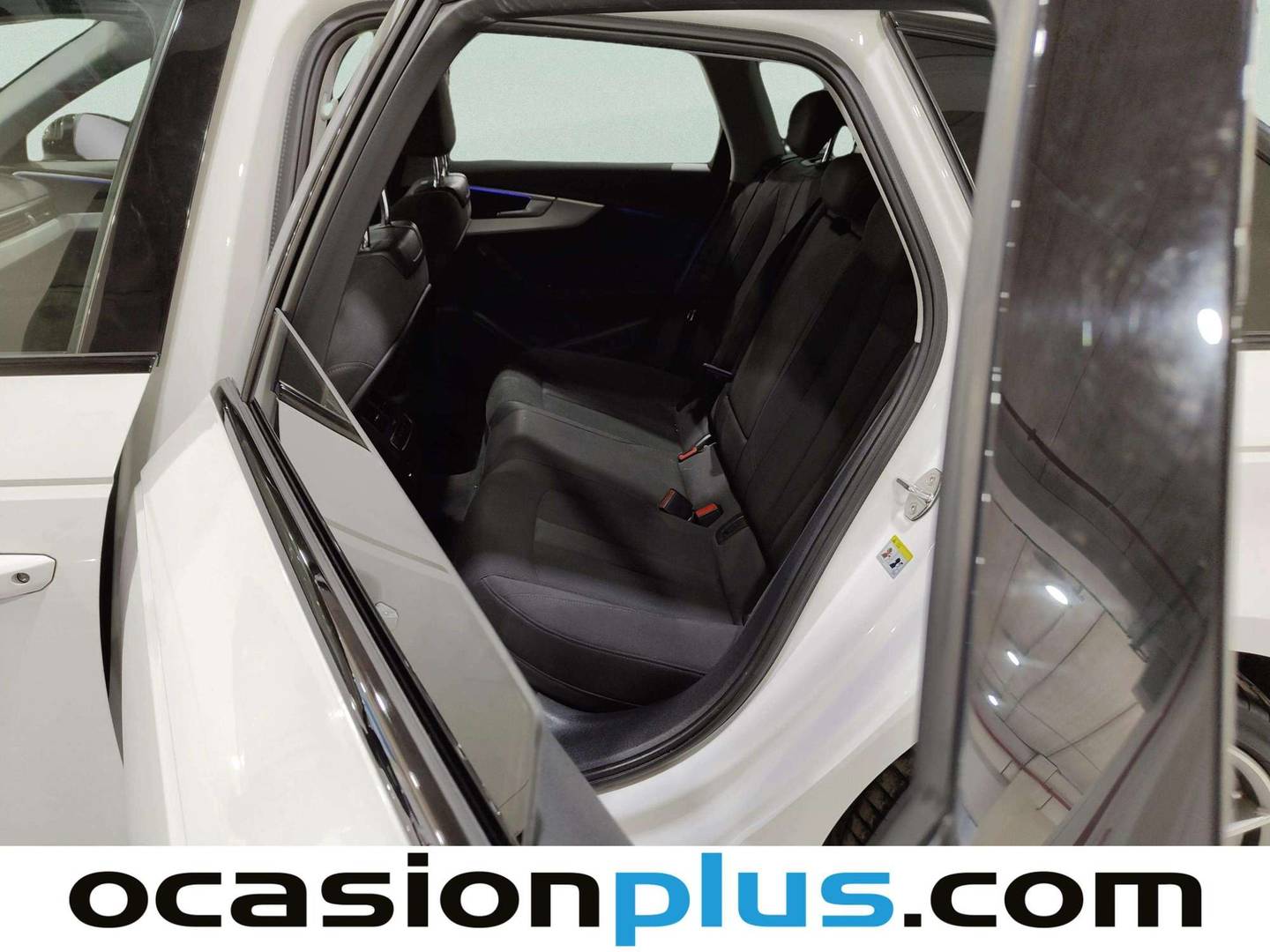Foto asientos traseros Audi A4 Audi A4 Avant Black line 2.0 TDI (150 CV) S tronic