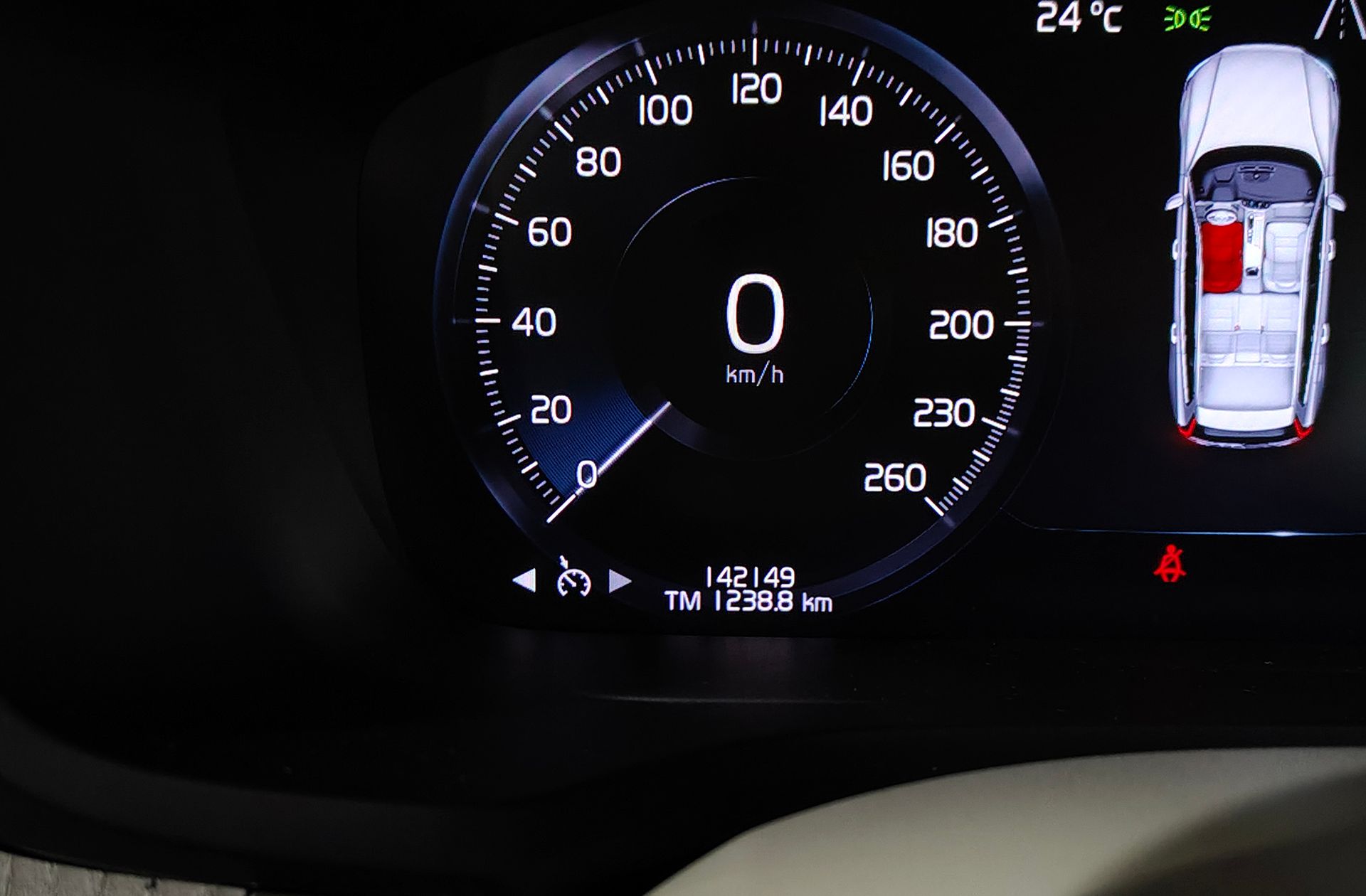 Volvo V60 B4 D Cross Country Core AWD - foto 9