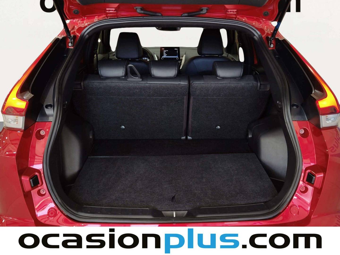 Fotos maletero Mitsubishi Eclipse Cross Mitsubishi Eclipse Cross 2.4 PHEV Kaiteki 4WD Auto (188 CV)