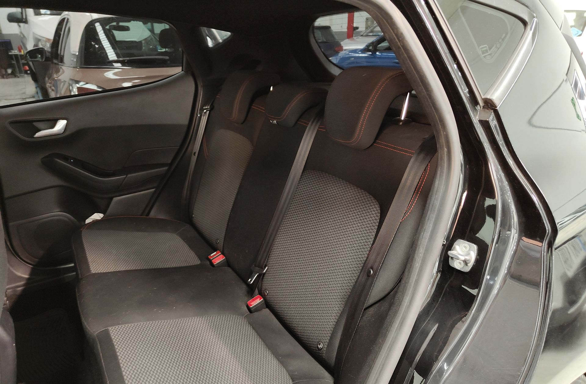 Ford Fiesta 1.0 EcoBoost ST-Line - foto 11