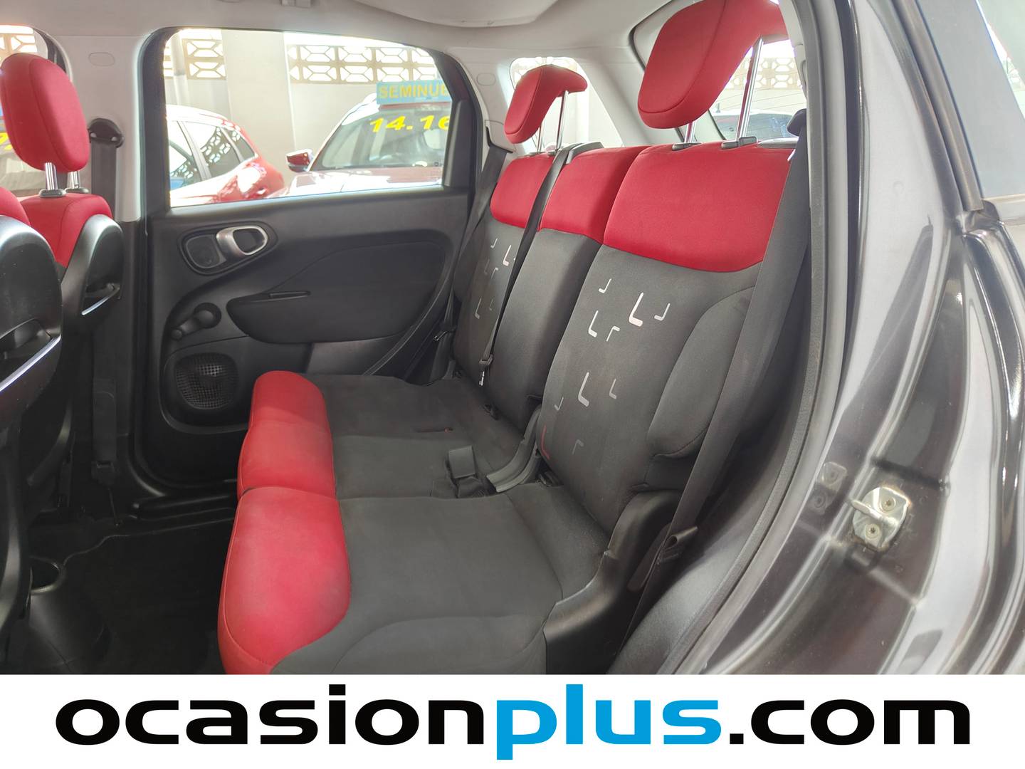 Foto asientos traseros Fiat 500L Fiat 500L 1.4 Pop Star (95 CV)