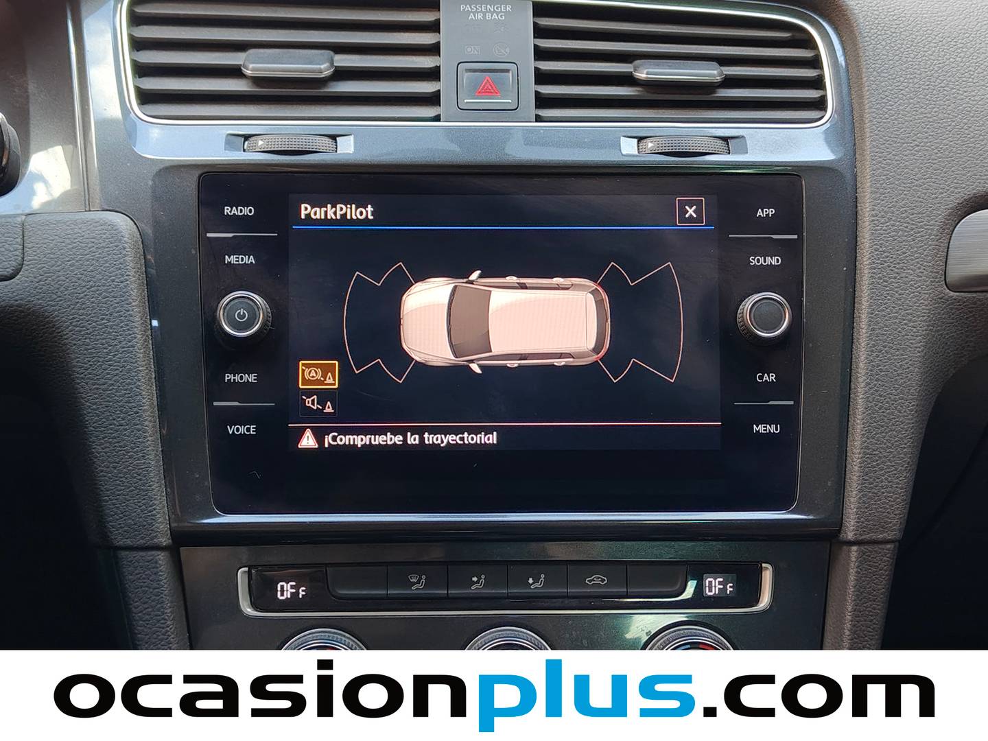 Extras y acabados del Volkswagen Golf Volkswagen Golf Advance 1.4 TSI (125 CV)